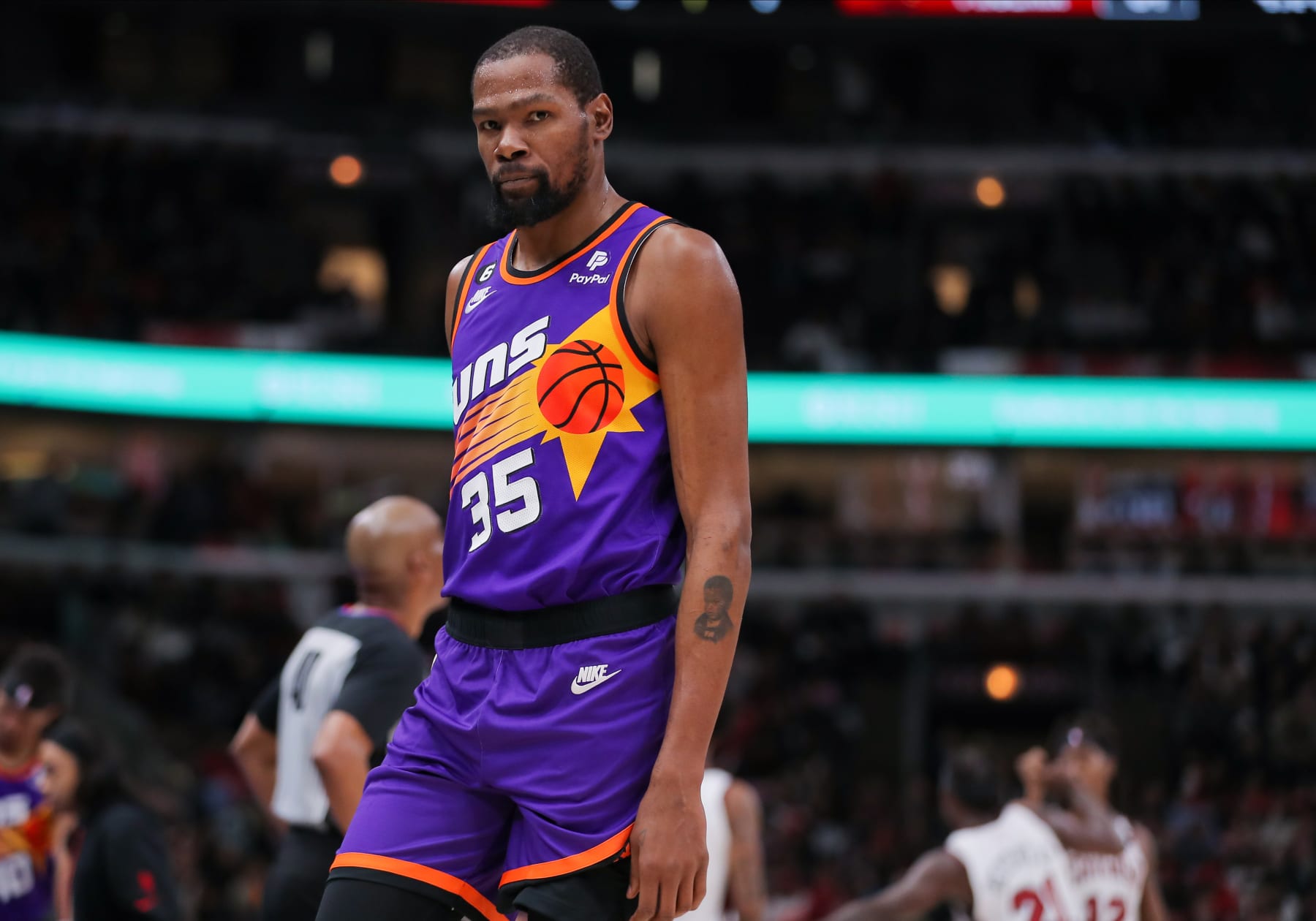 CHICAGO, IL - MARCH 03: Phoenix Suns Forward Kevin Durant (35) looks on during a NBA game between the Phoenix Suns  and the Chicago Bulls on March 3, 2023 at the United Center in Chicago, IL. (Photo by Melissa Tamez/Icon Sportswire via Getty Images)