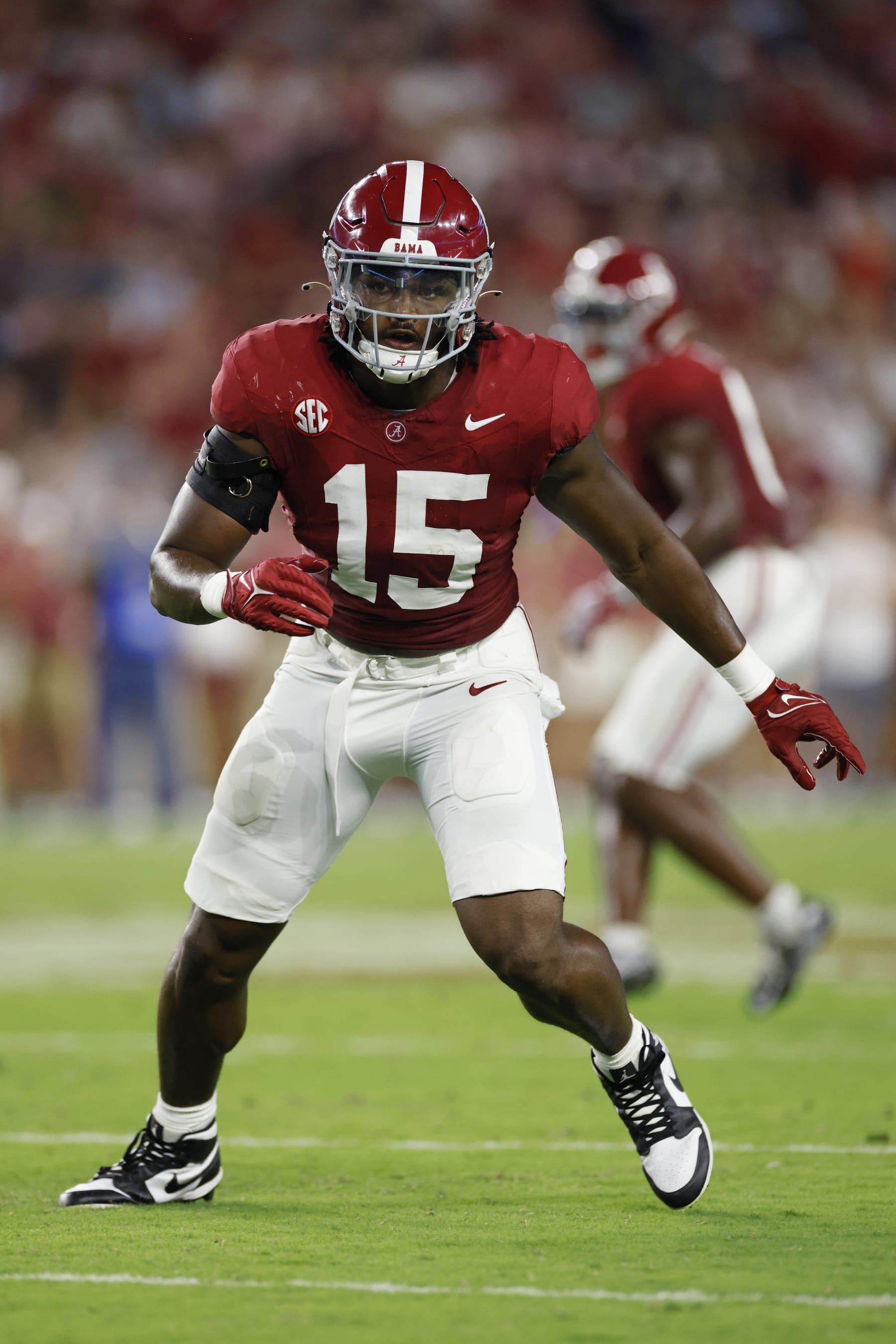 TUSCALOOSA, AL - SEPTEMBER 02: Alabama Crimson Tide linebacker Dallas Turner (15) pursues a play on defense during a college football game against the Middle Tennessee Blue Raiders on September 02, 2023 at Bryant-Denny Stadium in Tuscaloosa, Alabama. (Photo by Joe Robbins/Icon Sportswire via Getty Images)