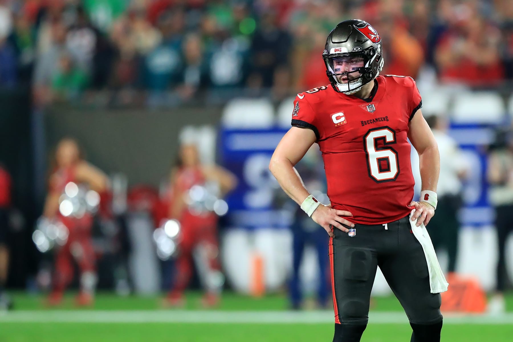 TAMPA, FL - JANUARY 15: Tampa Bay Buccaneers Quarterback Baker Mayfield (6) looks over towards the sidelines during the NFC Wild Card game between the Philadelphia Eagles and the Tampa Bay Buccaneers on January 15, 2024 at Raymond James Stadium in Tampa, Florida. (Photo by Cliff Welch/Icon Sportswire via Getty Images)
