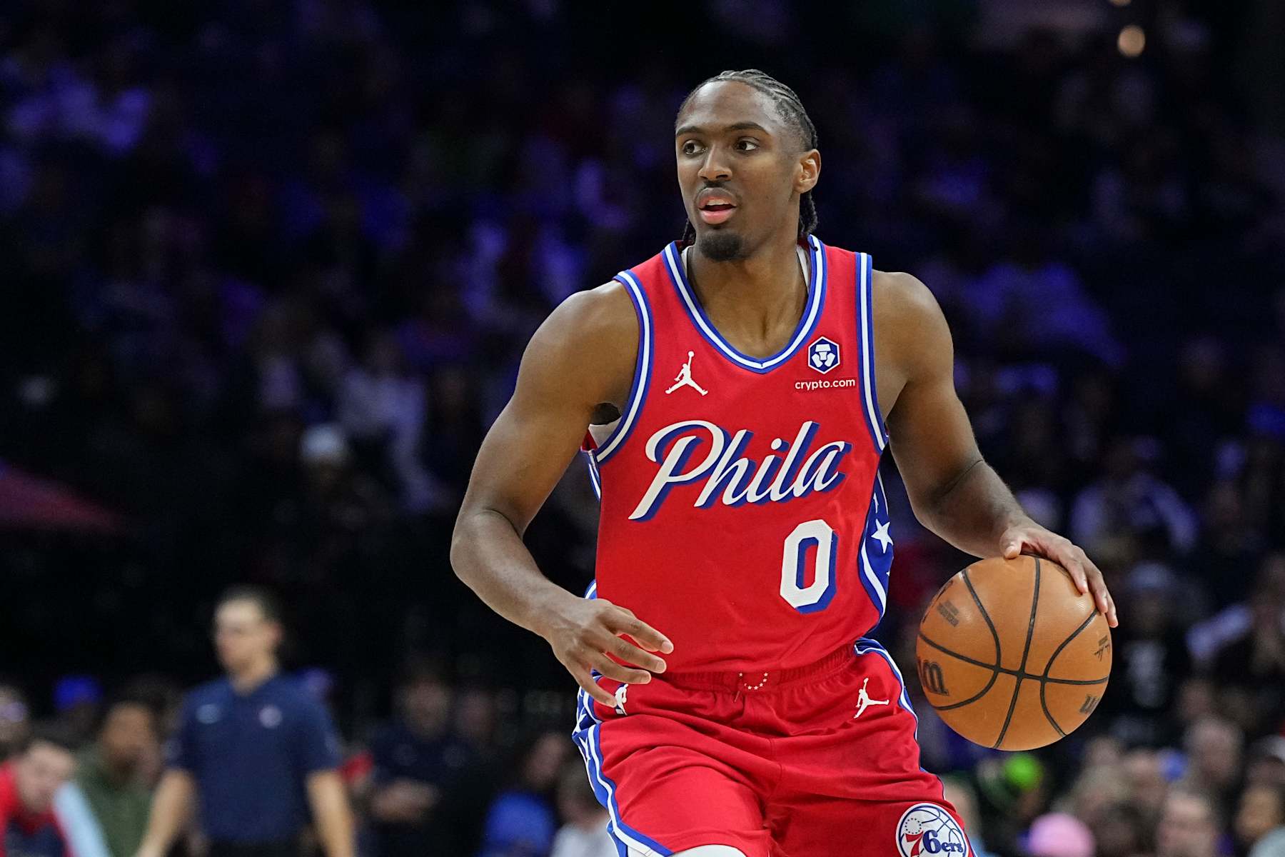 PHILADELPHIA, PENNSYLVANIA - JANUARY 10: Tyrese Maxey #0 of the Philadelphia 76ers dribbles the ball against the New Orleans Pelicans at the Wells Fargo Center on January 10, 2025 in Philadelphia, Pennsylvania. The Pelicans defeated the 76ers 123-115. NOTE TO USER: User expressly acknowledges and agrees that, by downloading and/or using this photograph, user is consenting to the terms and conditions of the Getty Images License Agreement. (Photo by Mitchell Leff/Getty Images)