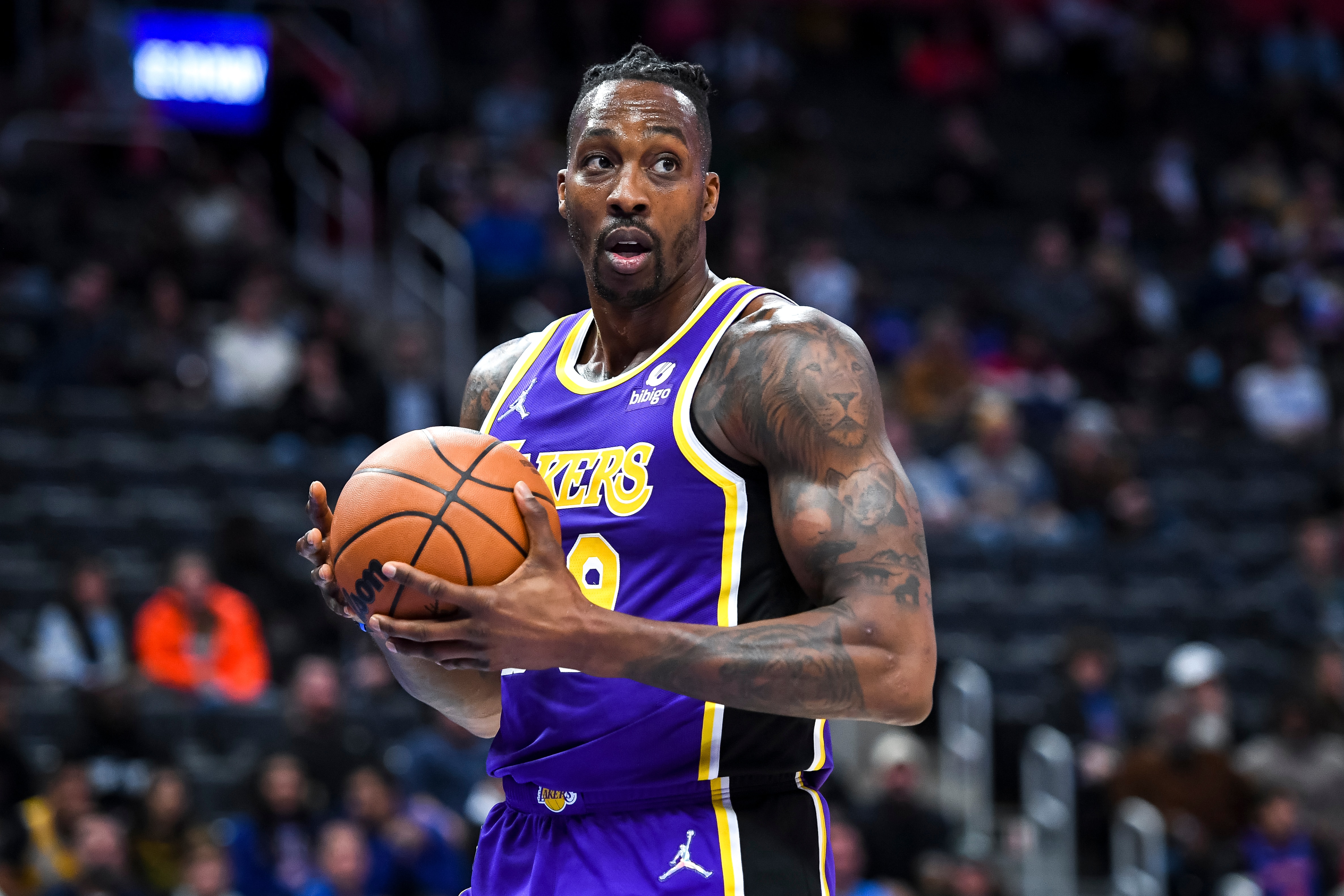 DETROIT, MICHIGAN - NOVEMBER 21: Dwight Howard #39 of the Los Angeles Lakers looks on against the Detroit Pistons during the second quarter of the game at Little Caesars Arena on November 21, 2021 in Detroit, Michigan. NOTE TO USER: User expressly acknowledges and agrees that, by downloading and or using this photograph, User is consenting to the terms and conditions of the Getty Images License Agreement. (Photo by Nic Antaya/Getty Images)