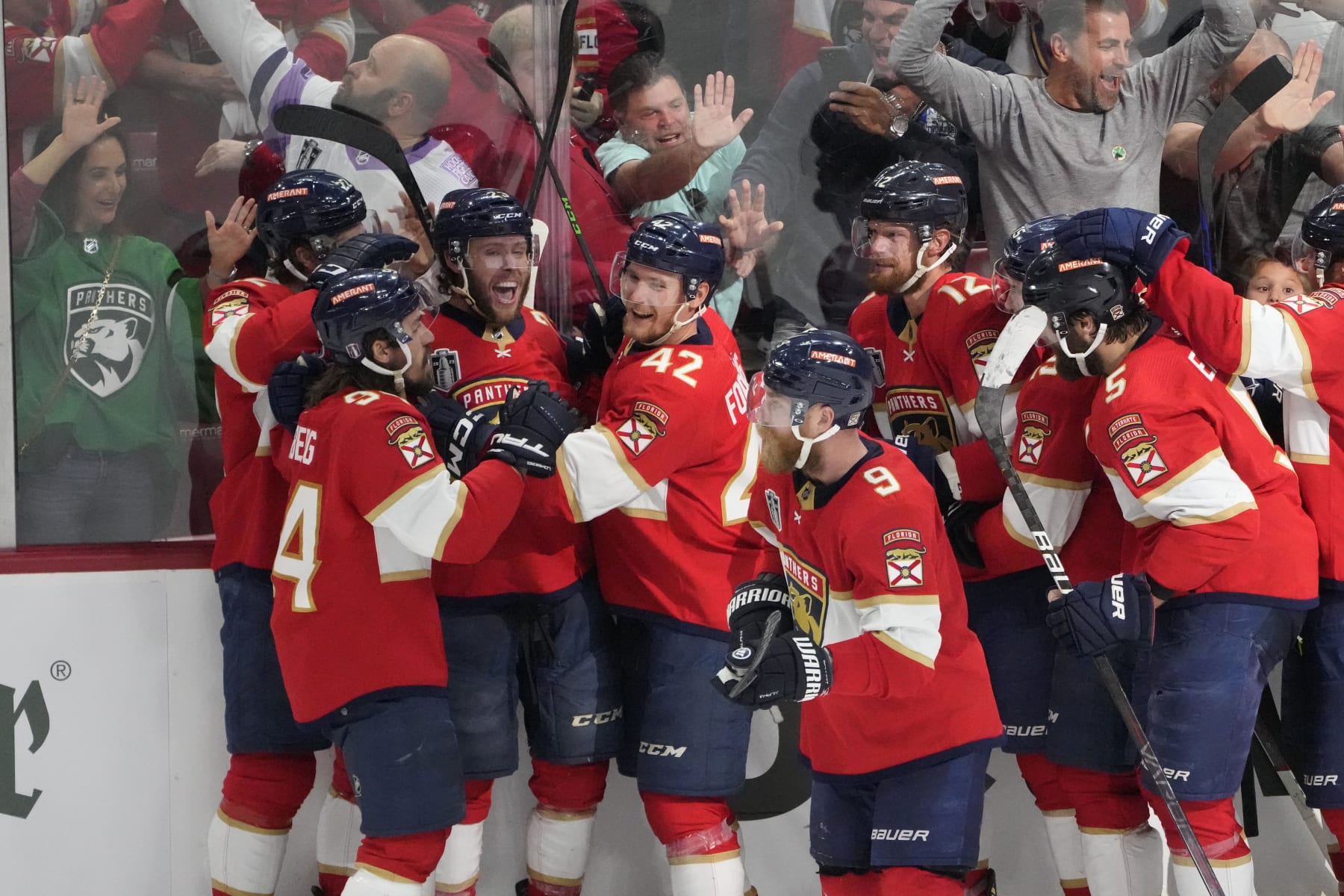 The "Good Vibes" are back for the Florida Panthers.