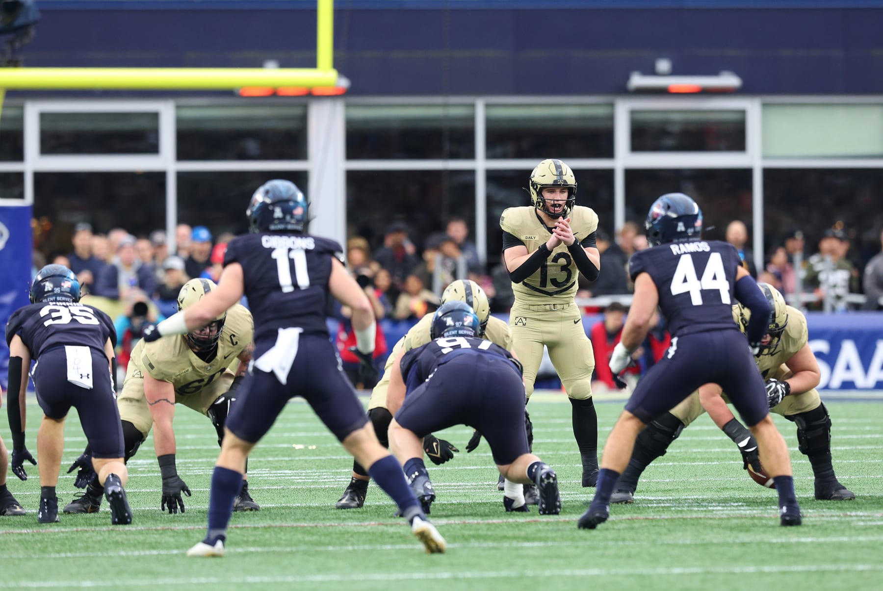 Army Black Knights quarterback Bryson Daily 