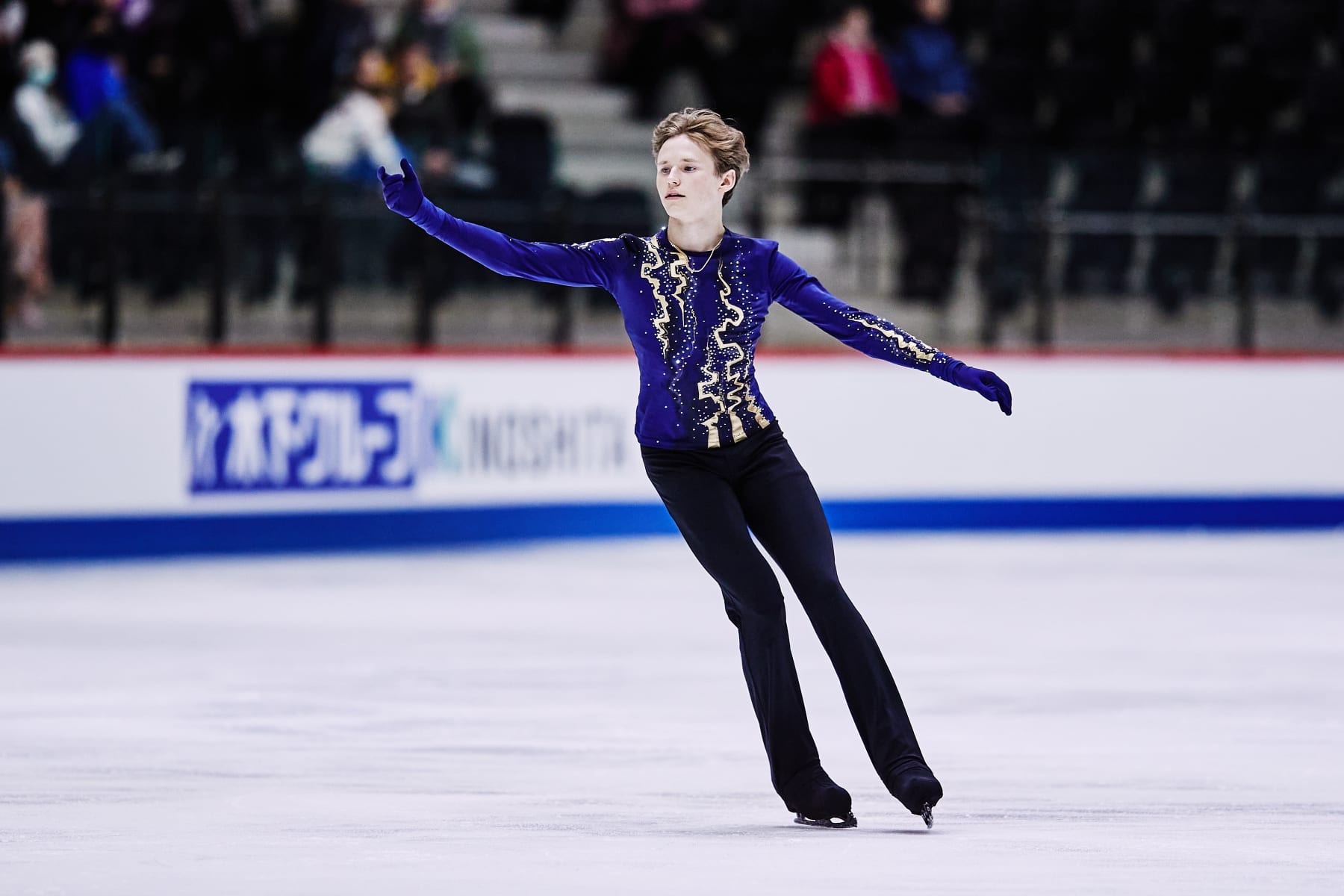 TALLINN, ESTONIA - APRIL 16: (EDITORS NOTE: Image has been digitally enhanced.) Ilia Malinin of the United States competes in the Junior Men's Free Skating during day 3 of the ISU World Junior Figure Skating Championships at Tondiraba Ice Hall on April 16, 2022 in Tallinn, Estonia. (Photo by Joosep Martinson - International Skating Union/International Skating Union via Getty Images)