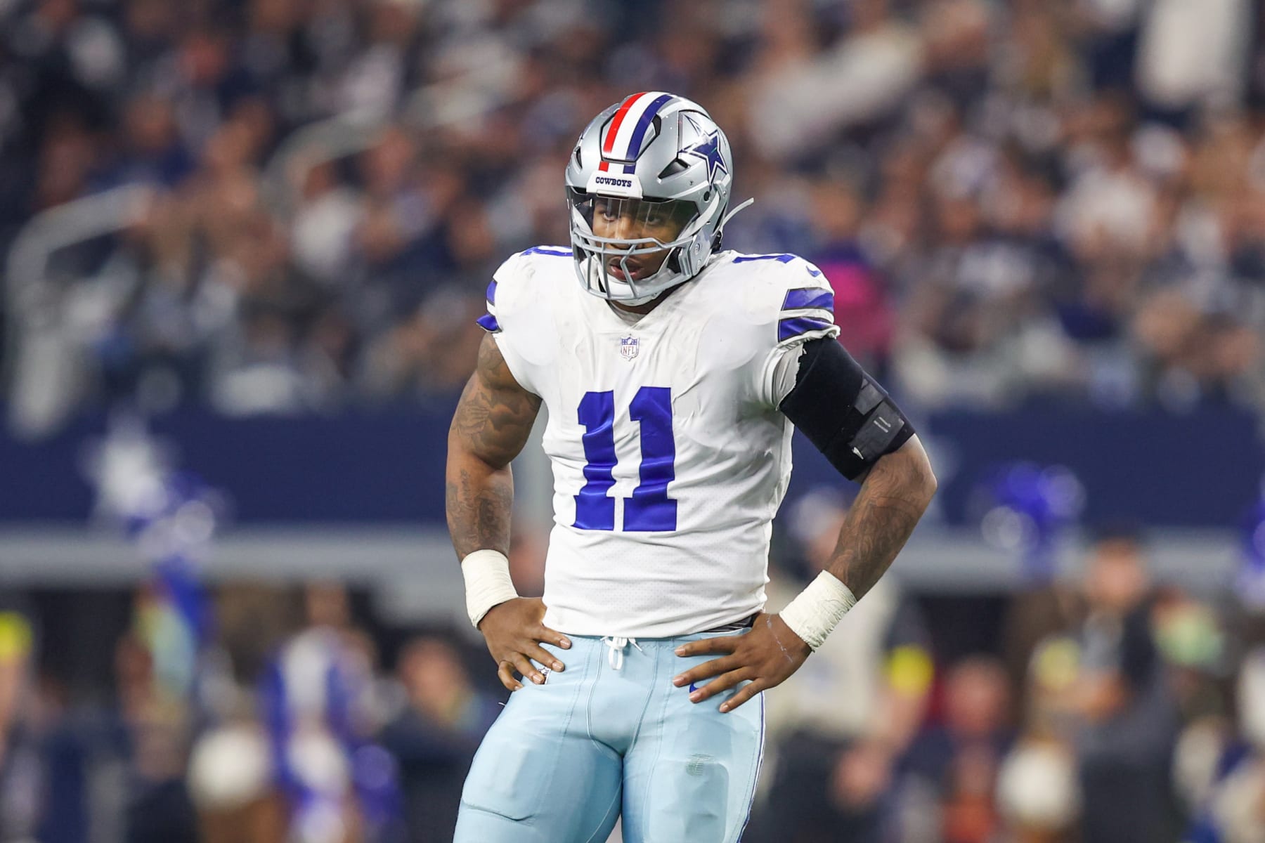 ARLINGTON, TX - DECEMBER 04: Dallas Cowboys linebacker Micah Parsons (11) waits on the play during the game between the Dallas Cowboys and the Indianapolis Colts on December 4, 2022 at AT&T Stadium in Dallas, TX. (Photo by George Walker/Icon Sportswire via Getty Images)