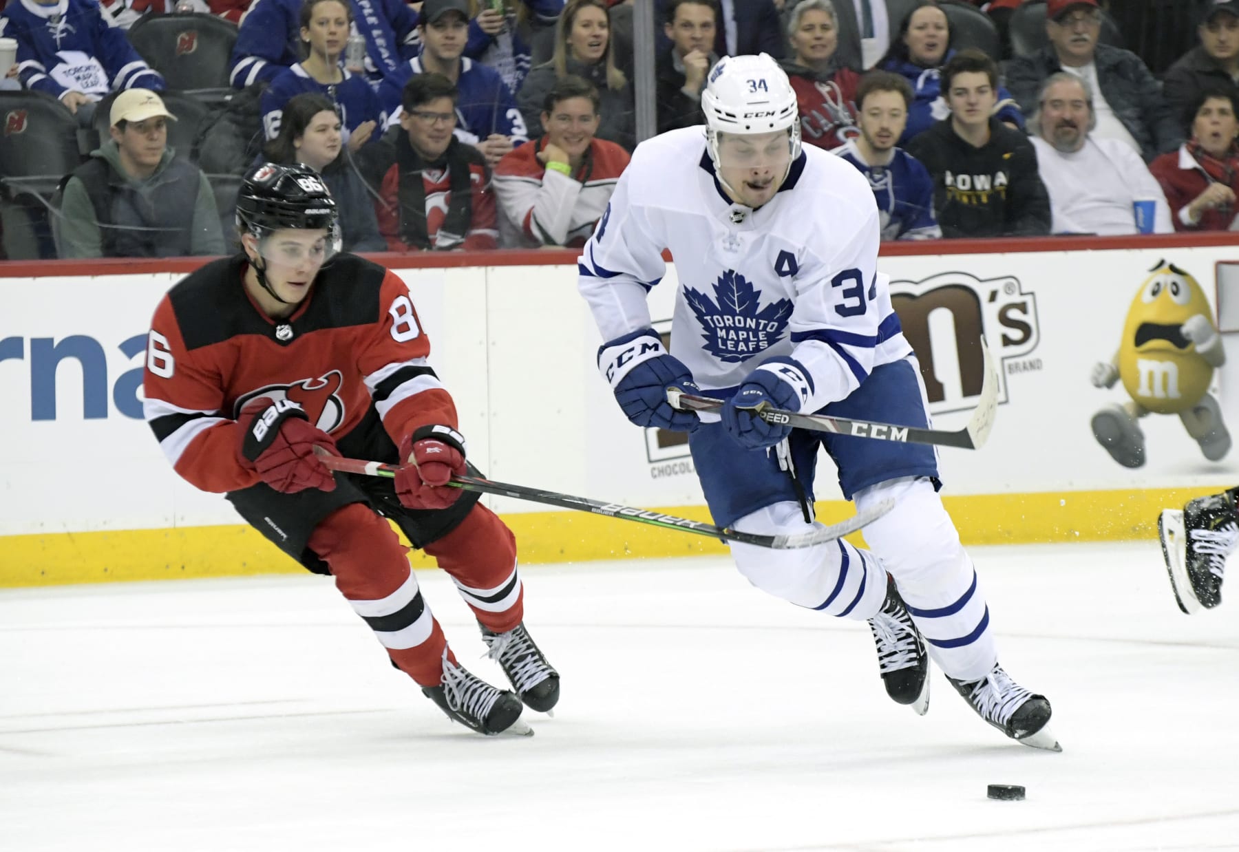Will we see Jack Hughes and Auston Matthews' teams win their respective divisions?