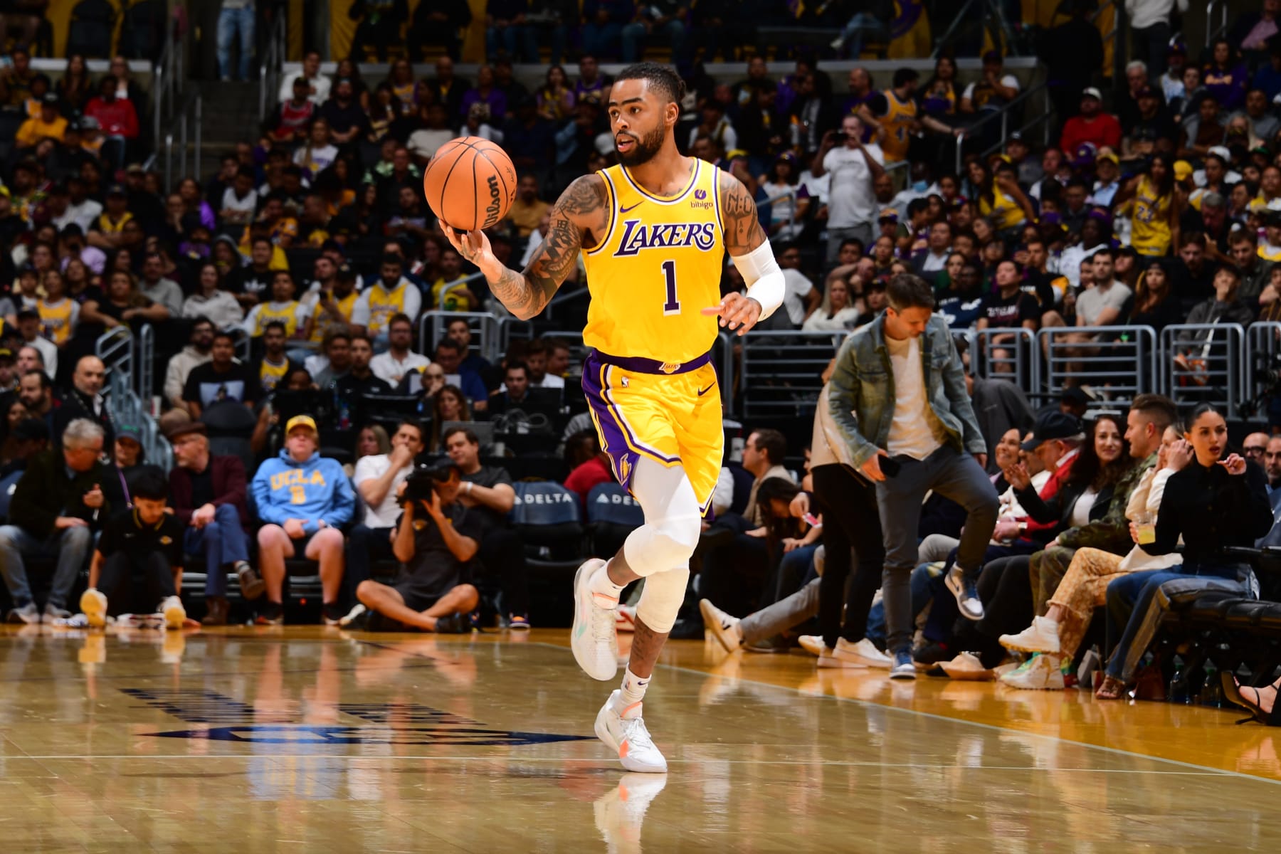 LOS ANGELES, CA - OCTOBER 30: D'Angelo Russell #1 of the Los Angeles Lakers dribbles the ball during the game against the Orlando Magic on October 30, 2023 at Crypto.Com Arena in Los Angeles, California. NOTE TO USER: User expressly acknowledges and agrees that, by downloading and/or using this Photograph, user is consenting to the terms and conditions of the Getty Images License Agreement. Mandatory Copyright Notice: Copyright 2023 NBAE (Photo by Adam Pantozzi/NBAE via Getty Images)