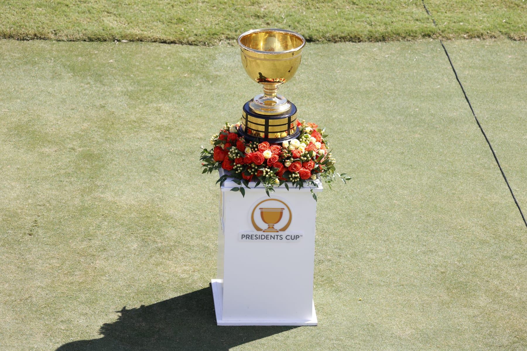 CHARLOTTE, NC - SEPTEMBER 24: The Presidents Cup is on display at the first tee during the 2022 Presidents Cup four-ball on September 24, 2022 at Quail Hollow Club in Charlotte, North Carolina. (Photo by Brian Spurlock/Icon Sportswire via Getty Images)