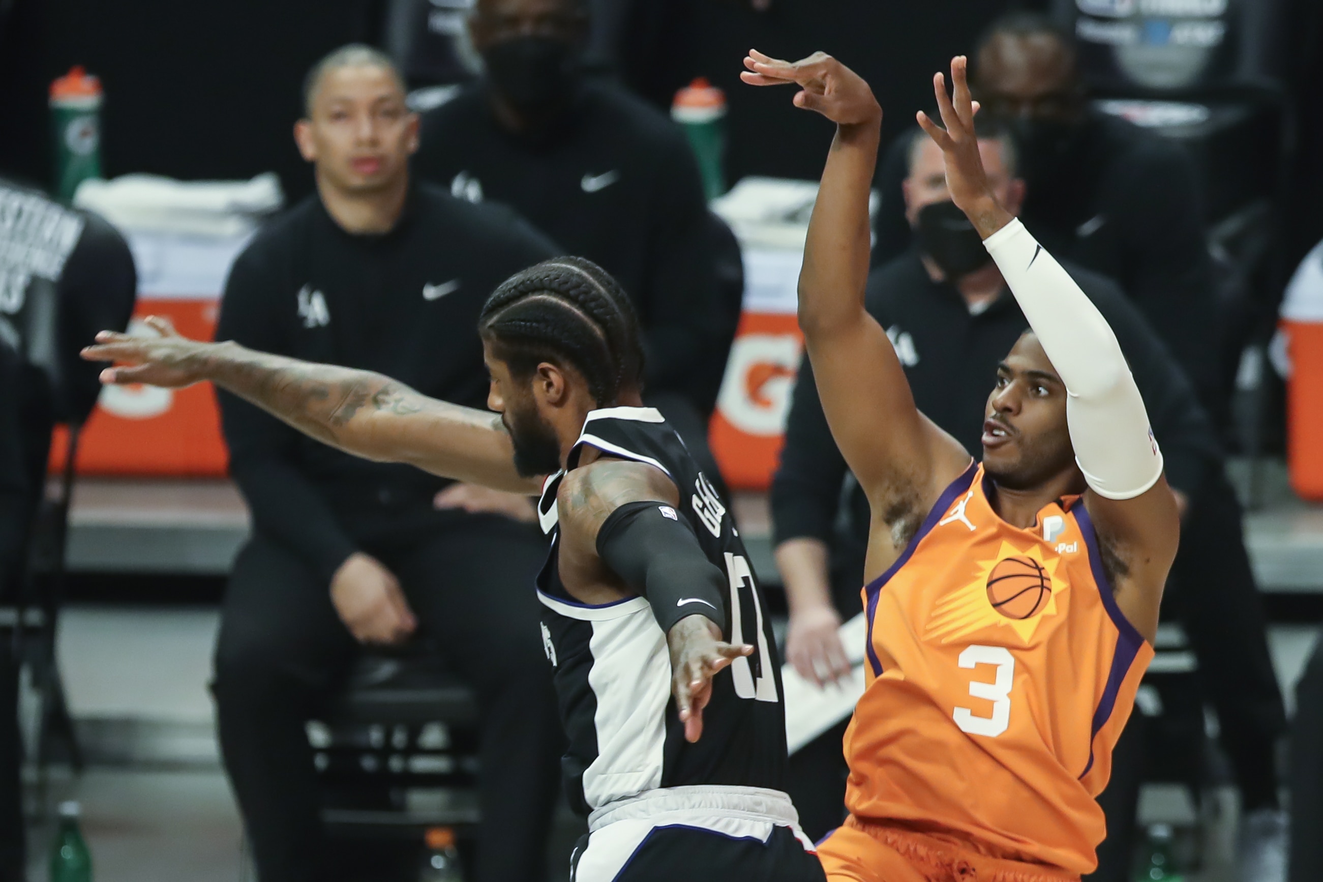 LOS ANGELES, CA - JUNE 24: Phoenix Suns guard Chris Paul (3) shoots during the Phoenix Suns game versus the Los Angeles Clippers game 3 NBA Western Conference Finals game on June 24, 2021, at Staples Center in Los Angeles, CA. (Photo by Jevone Moore/Icon Sportswire via Getty Images)