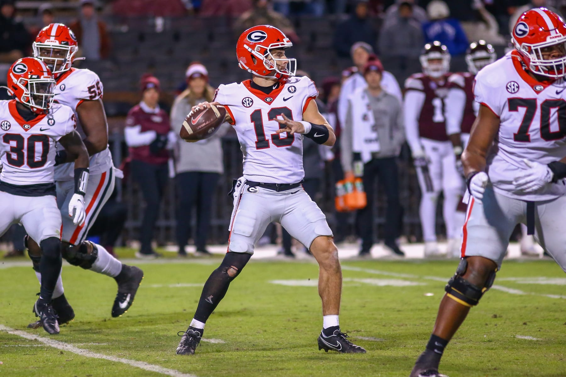 STARKVILLE, MS - NOVEMBER 12: Georgia Bulldogs quarterback Stetson Bennett (13) passes during the game between the Mississippi State Bulldogs and the Georgia Bulldogs on November 12, 2022 at Davis Wade Stadium in Starkville, MS. (Photo by Chris McDill/Icon Sportswire via Getty Images)