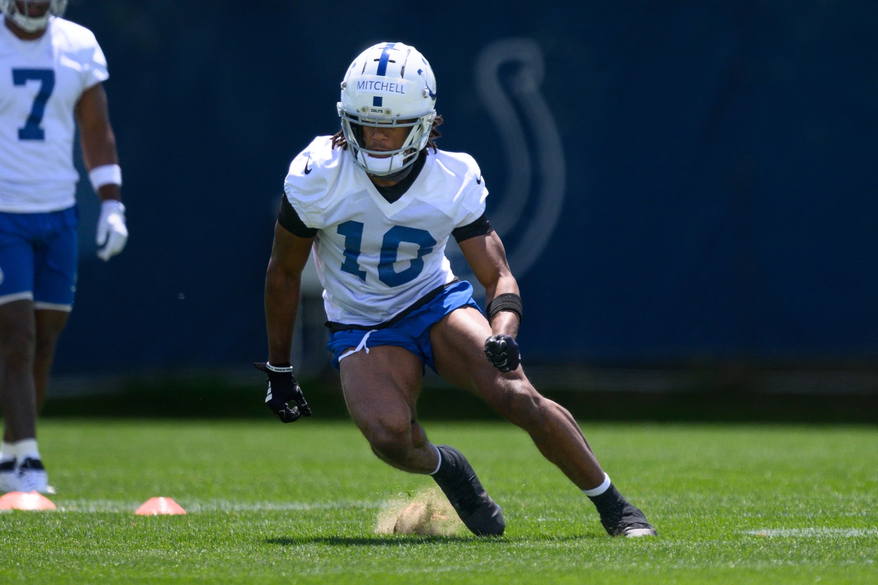 INDIANAPOLIS, IN - MAY 11: Indianapolis Colts wide receiver Adonai Mitchell (10) runs through a drill during the Indianapolis Colts rookie camp practice on May 11, 2024 at the Indiana Farm Bureau Football Center in Indianapolis, IN. (Photo by Zach Bolinger/Icon Sportswire via Getty Images)