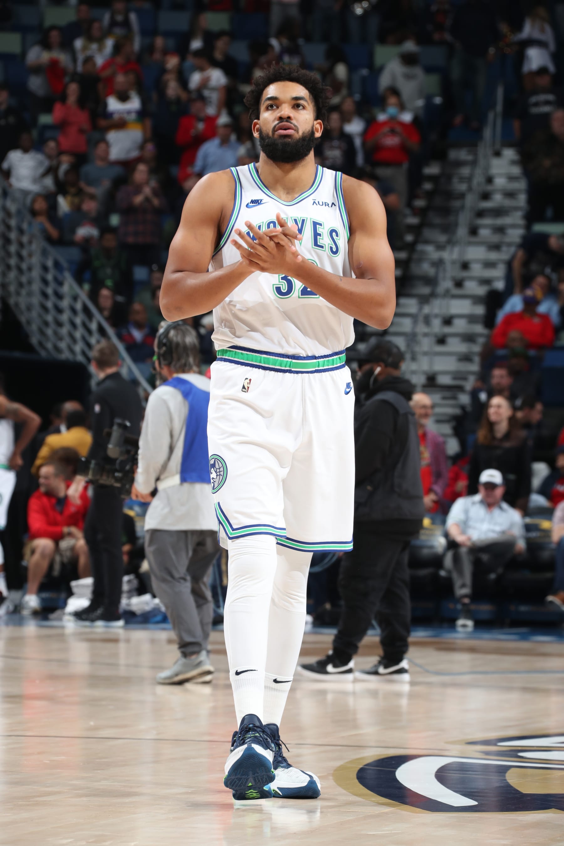 NEW ORLEANS, LA - NOVEMBER 18: Karl-Anthony Towns #32 of the Minnesota Timberwolves looks on before the game against the New Orleans Pelicans on November 18, 2023 at the Smoothie King Center in New Orleans, Louisiana. NOTE TO USER: User expressly acknowledges and agrees that, by downloading and or using this Photograph, user is consenting to the terms and conditions of the Getty Images License Agreement. Mandatory Copyright Notice: Copyright 2023 NBAE (Photo by Layne Murdoch Jr./NBAE via Getty Images)