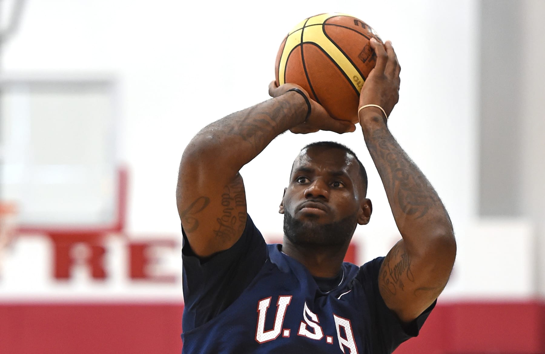LAS VEGAS, NV - AUGUST 12:  LeBron James #27 of the 2015 USA Basketball Men's National Team shoots during a practice session at the Mendenhall Center on August 12, 2015 in Las Vegas, Nevada.  (Photo by Ethan Miller/Getty Images)