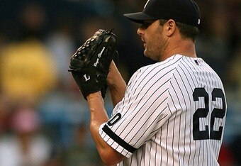NEW YORK - AUGUST 29:  Pitcher Roger Clemens #22 of the New York Yankees pitches during a game against the Boston Red Sox on August 29, 2007 at Yankee Stadium in the Bronx borough of New York City.  (Photo by Mike Ehrmann/Getty Images)