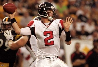 PITTSBURGH, PA - AUGUST 27:  Matt Ryan #2 of the Atlanta Falcons drops back to pass against the Pittsburgh Steelers during a pre-season game on August 27, 2011 at Heinz Field in Pittsburgh, Pennsylvania.  (Photo by Justin K. Aller/Getty Images)