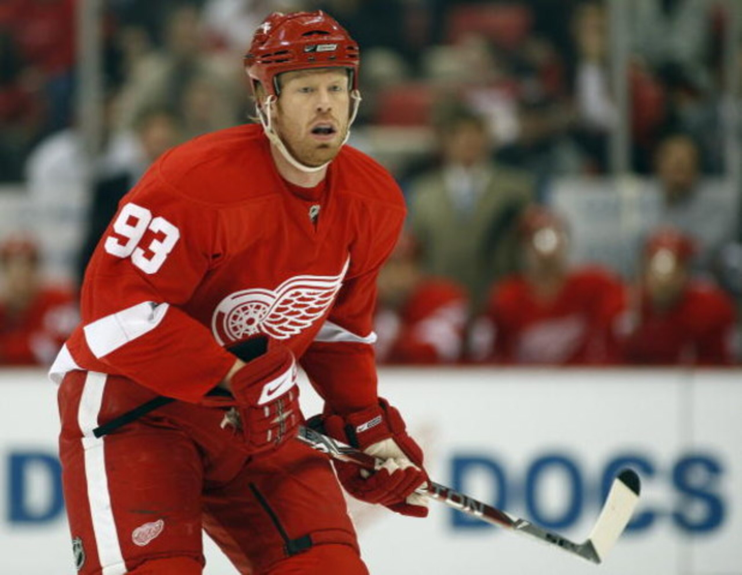 DETROIT, MI - MARCH 7:  Johan Franzen #93 of the Detroit Red Wings skates in a game against the Columbus Blue Jackets on March 7, 2009 at Joe Louis Arena in Detroit, Michigan. (Photo by Claus Andersen/Getty Images)