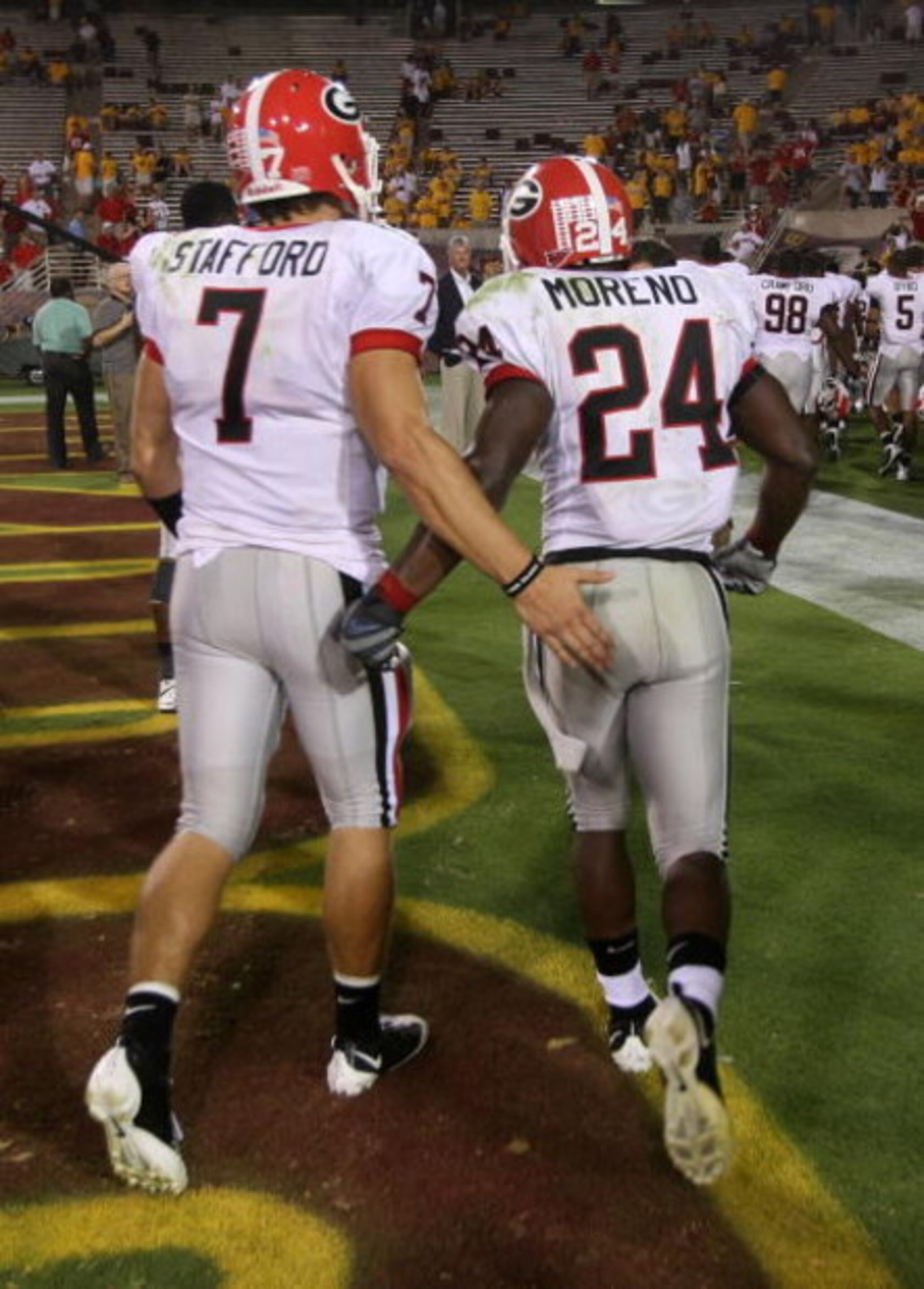 TEMPE, AZ - SEPTEMBER 20:  Quarterback Matthew Stafford #7 and running back Knowshon Moreno #24 of the Georgia Bulldogs congratulate each other after the game against the Arizona State Sun Devils on September 20, 2008 at Sun Devil Stadium in Tempe, Arizon