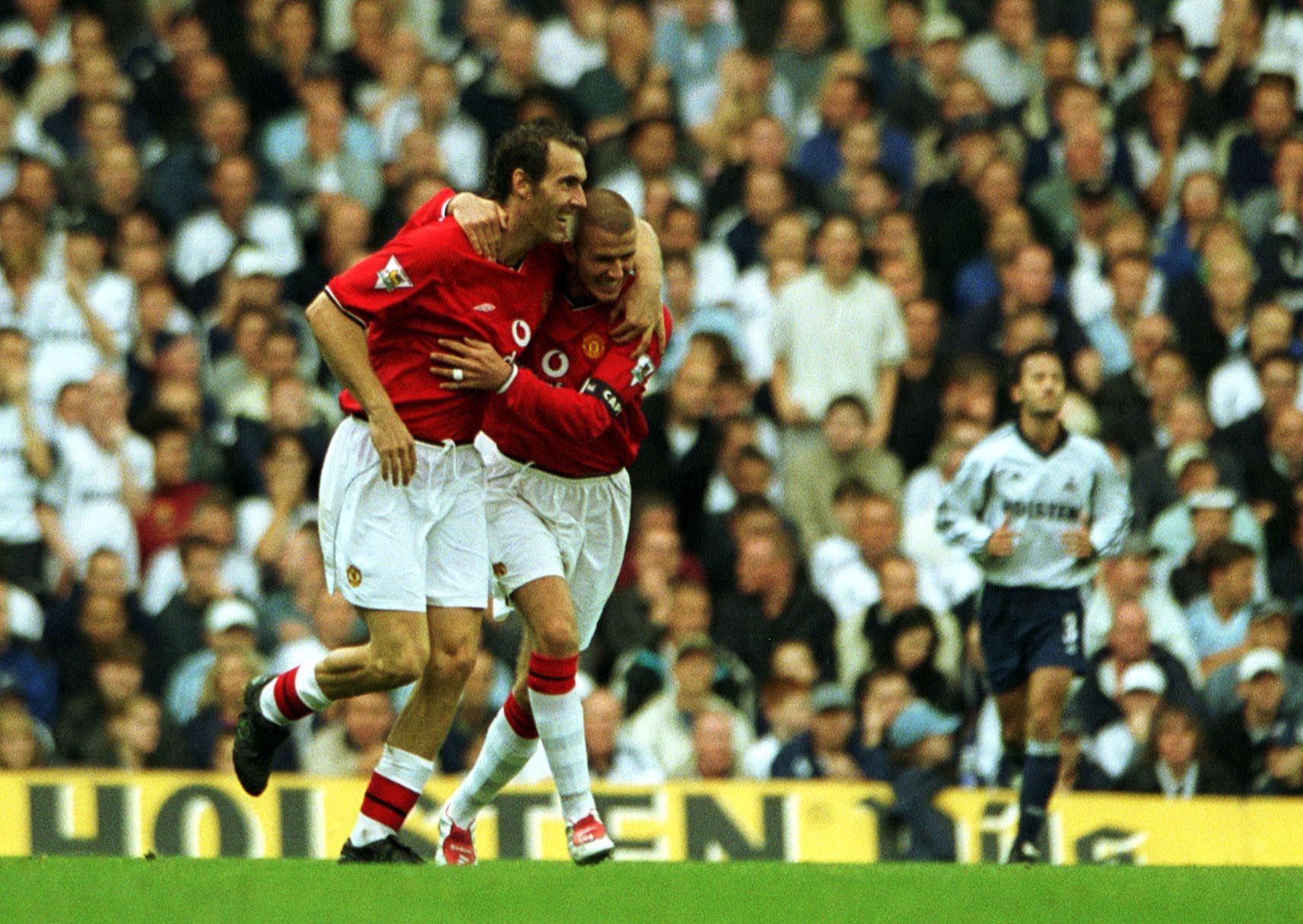 29 Sep 2001:  Laurent Blanc of Manchester United celebrates scoring the 2nd goal during the FA Barclaycard Premiership match between Tottenham Hotspur and Manchester United at White Hart Lane, London.  Mandatory Credit: Ben Radford/ALLSPORT