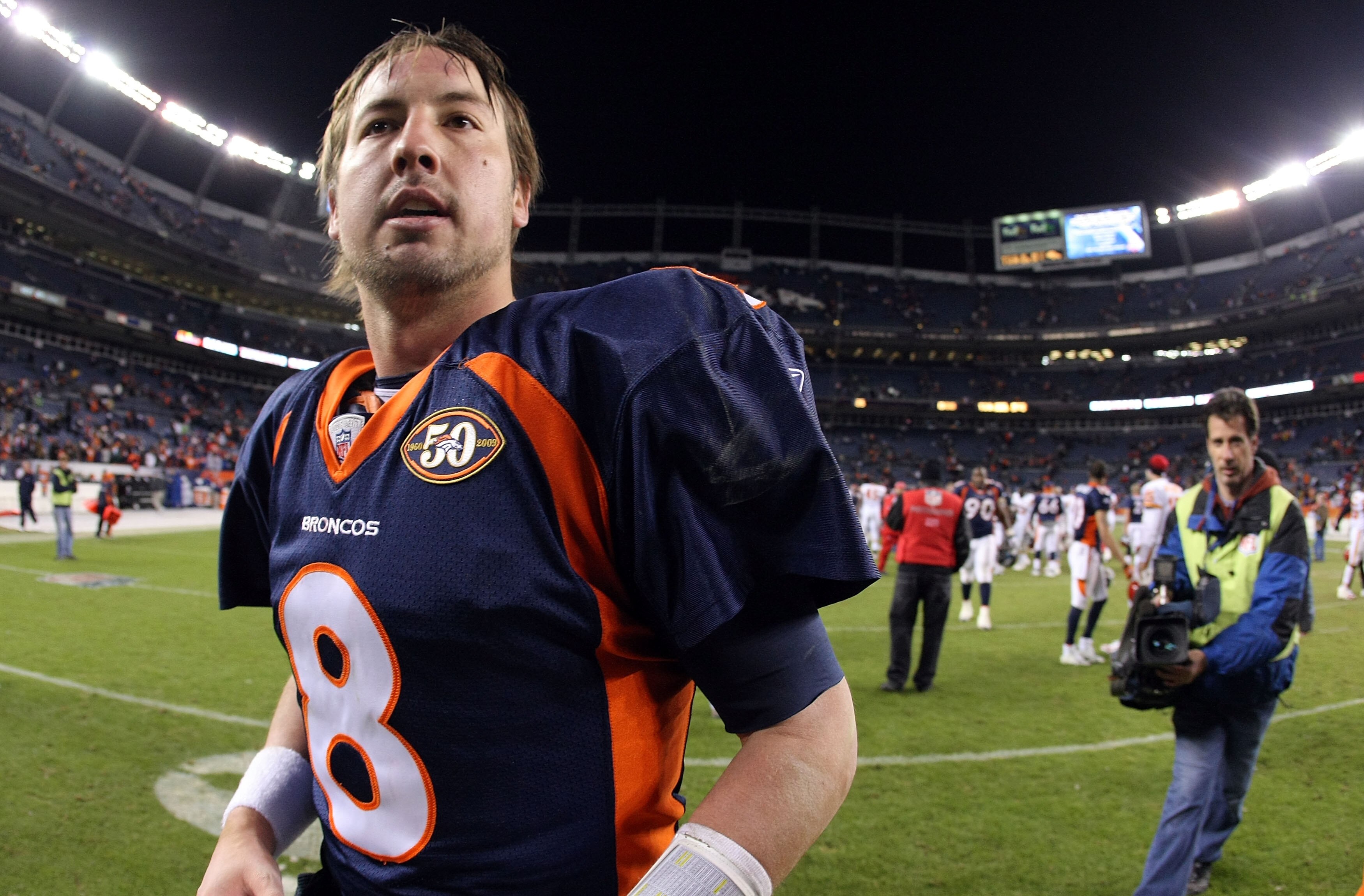 DENVER - JANUARY 03: Quarterback Kyle Orton #8 of the Denver Broncos leaves the field after the final game of the season against the Kansas City Chiefs at Invesco Field at Mile High on January 3, 2010 in Denver, Colorado. (Photo by Doug Pensinger/Getty Im
