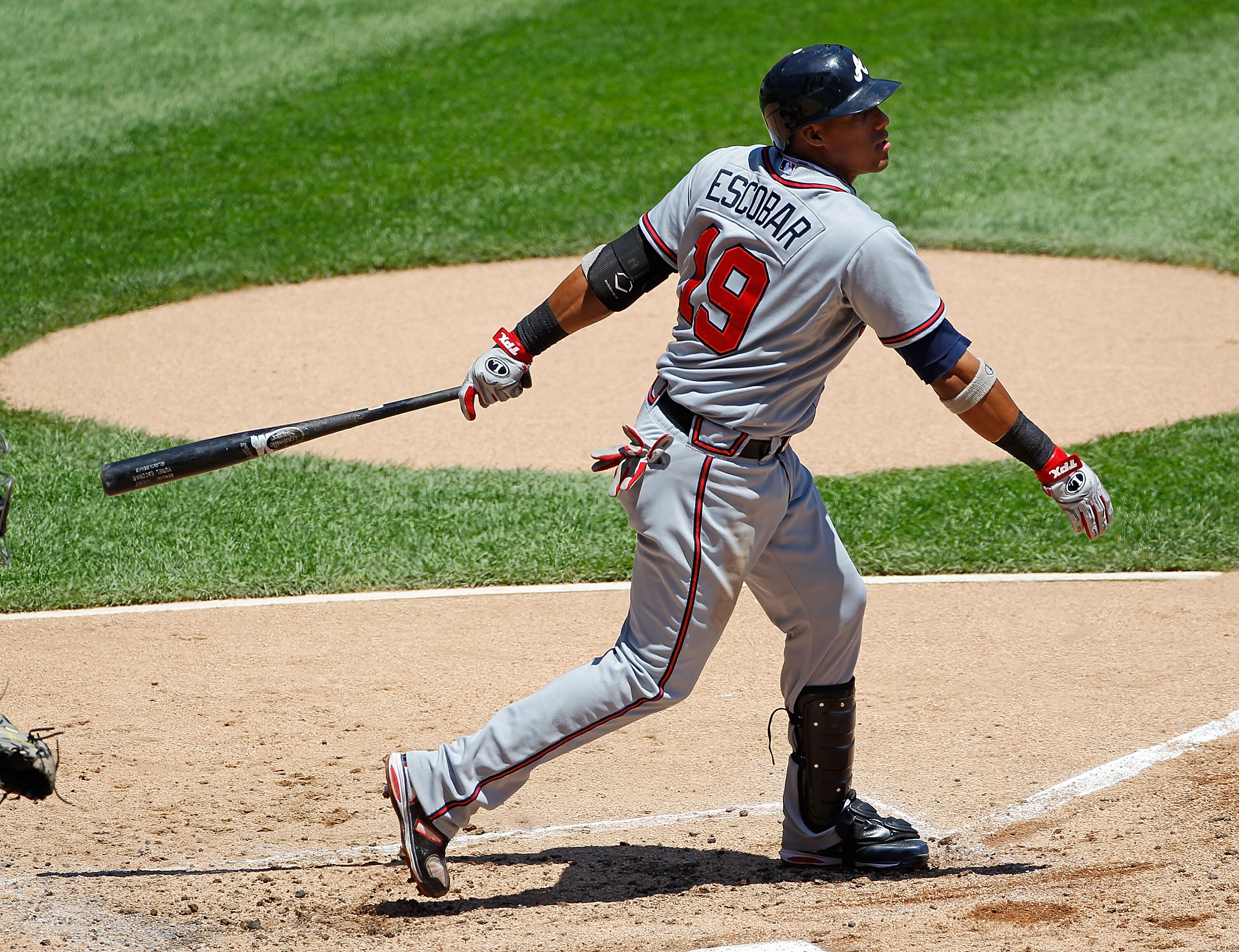 CHICAGO - JUNE 24: Yunel Escobar #19 of the Atlanta Braves takes a swing against the Chicago White Sox at U.S. Cellular Field on June 24, 2010 in Chicago, Illinois. The White Sox defeated the Braves 2-0. (Photo by Jonathan Daniel/Getty Images)