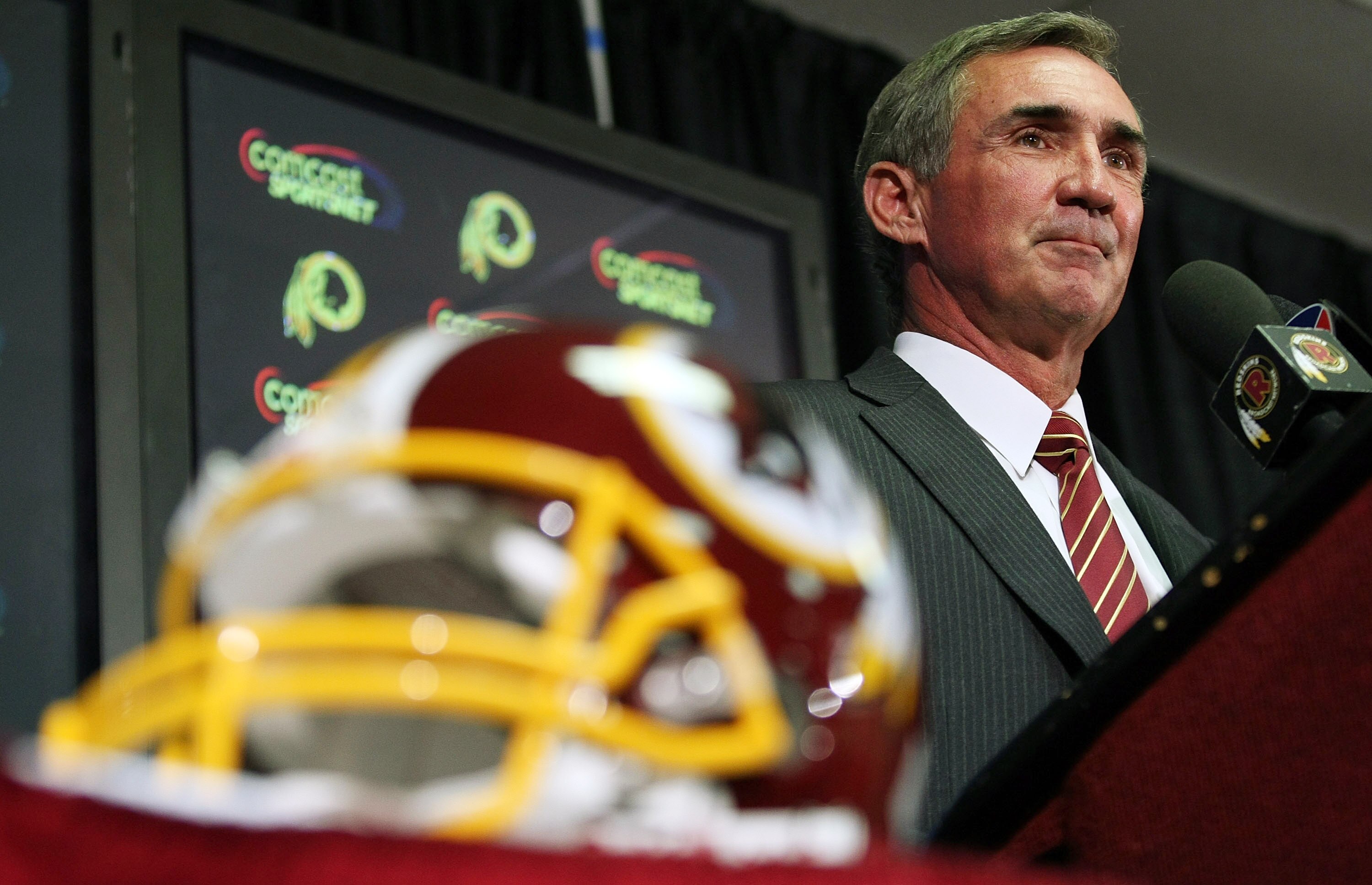 ASHBURN, VA - JANUARY 06:  Mike Shanahan answers questions at a press conference where he was introduced as the new head coach of the Washington Redskins on January 6, 2010 in Ashburn, Virginia. Shanahan replaces former head coach Jim Zorn who was release