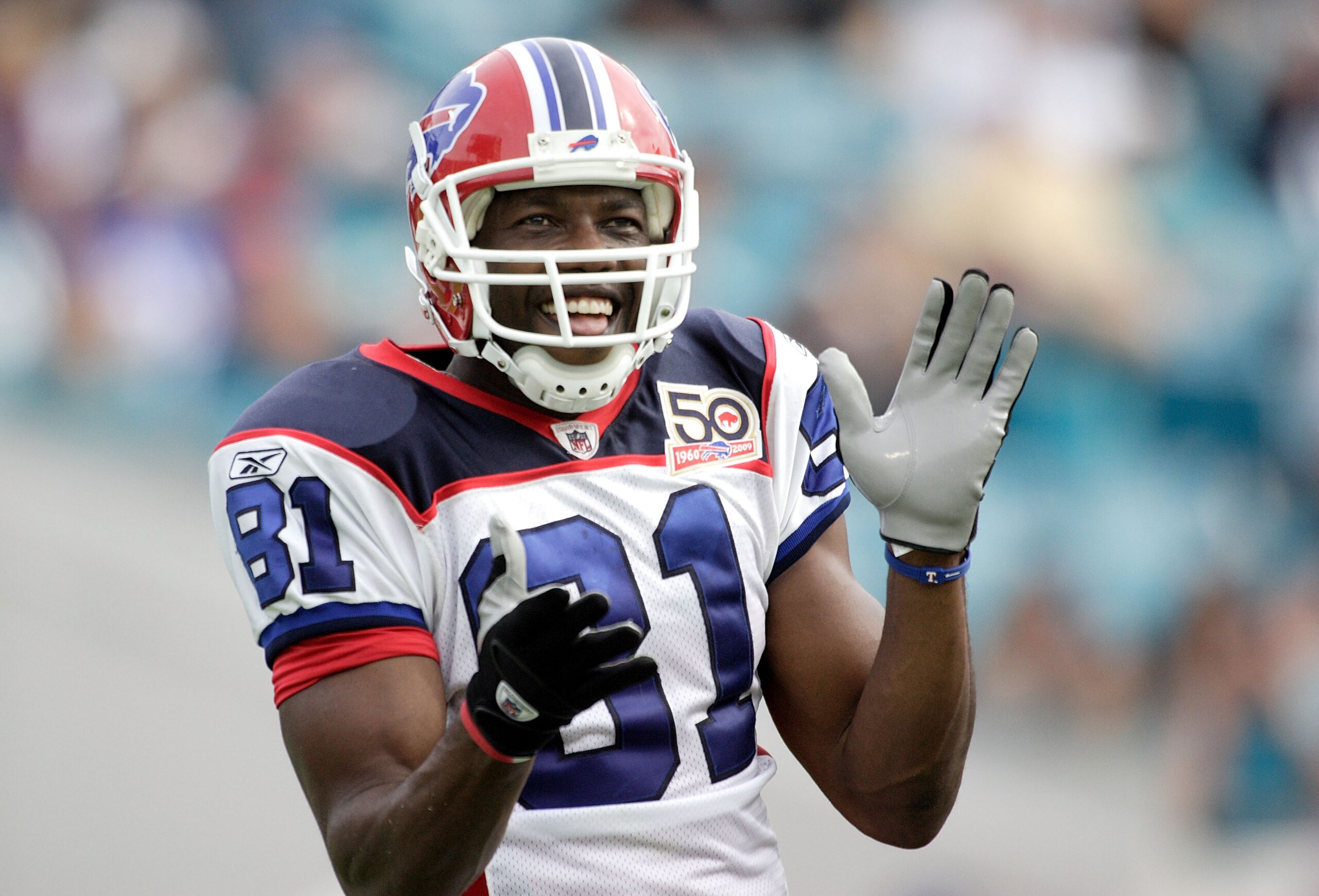 JACKSONVILLE, FL - NOVEMBER 22:  Reciever Terrell Owens #81 of the Buffalo Bills celebrates a touchdown against the Jacksonville Jaguars at Jacksonville Municipal Stadium on November 22, 2009 in Jacksonville, Florida.  (Photo by Marc Serota/Getty Images)