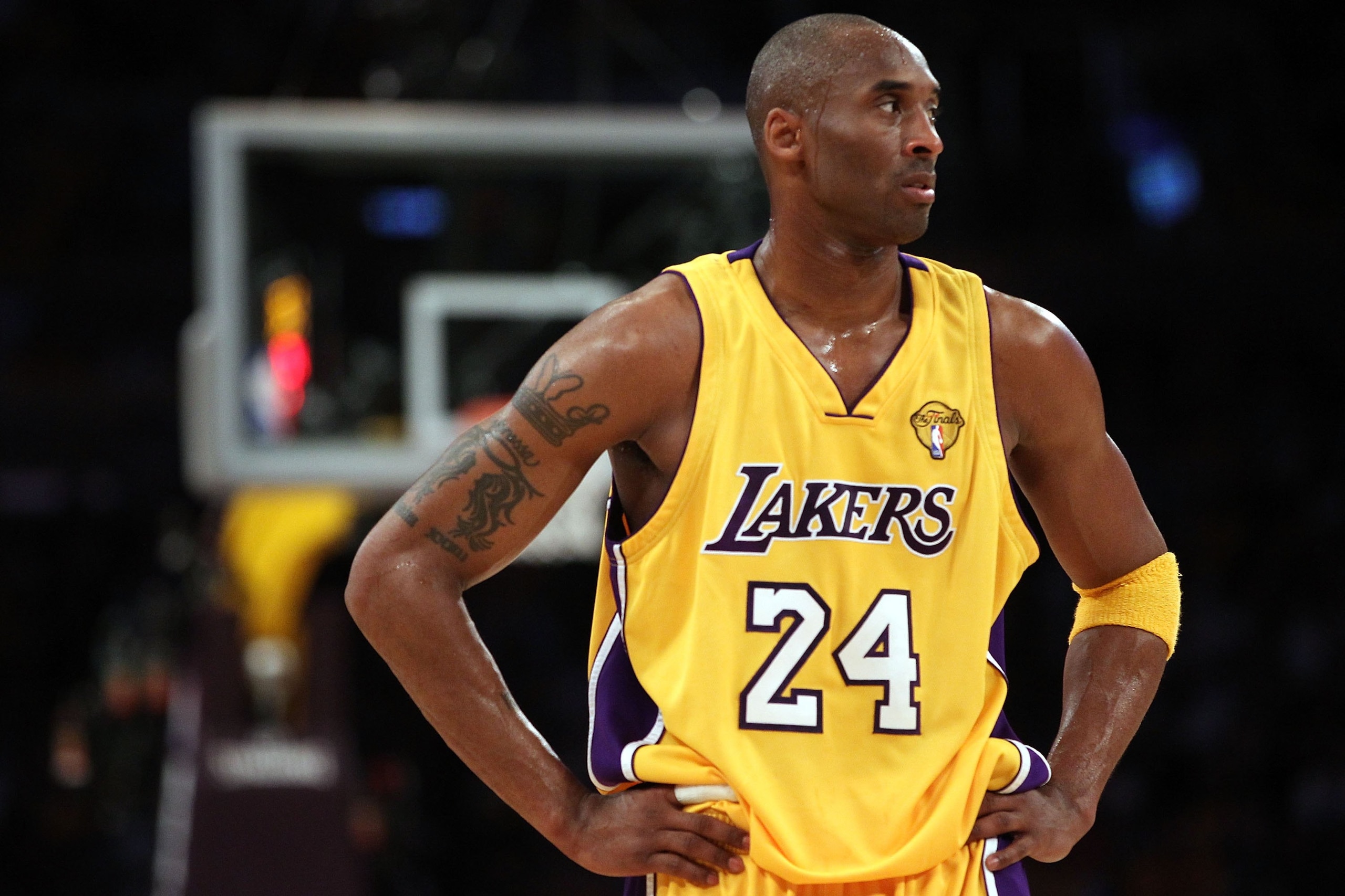 LOS ANGELES, CA - JUNE 17: Kobe Bryant #24 of the Los Angeles Lakers looks on in Game Seven of the 2010 NBA Finals against the Boston Celtics at Staples Center on June 17, 2010 in Los Angeles, California. NOTE TO USER: User expressly acknowledges and ag LOS ANGELES, CA - JUNE 17: Kobe Bryant #24 of the Los Angeles Lakers looks on in Game Seven of the 2010 NBA Finals against the Boston Celtics at Staples Center on June 17, 2010 in Los Angeles, California. NOTE TO USER: User expressly acknowledges and ag