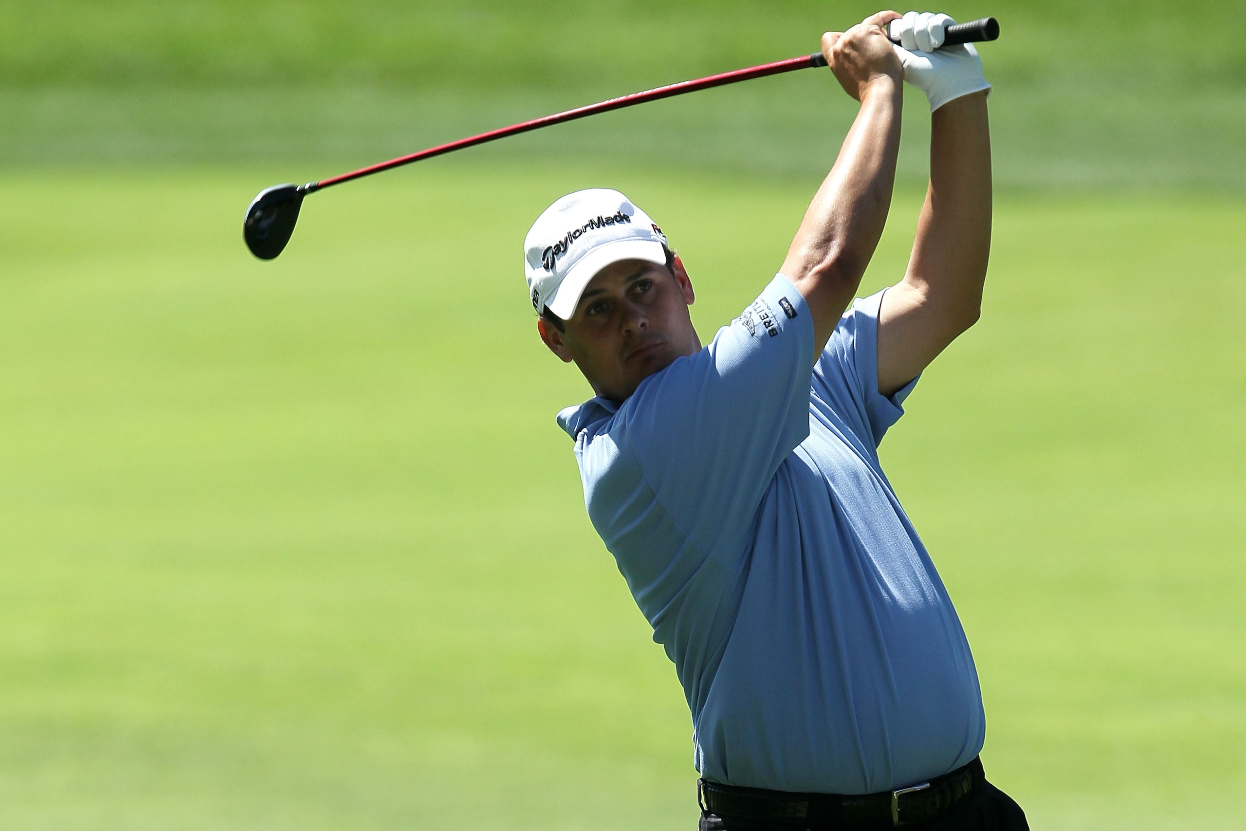 ETOBICOKE, ON - JULY 25:  Jeff Quinney plays his second shot on the nineth hole during the final round of the 2010 RBC Canadian Open at St. George's Golf and Country Club on July 25, 2010 in Etobicoke, Canada.  (Photo by Chris McGrath/Getty Images)