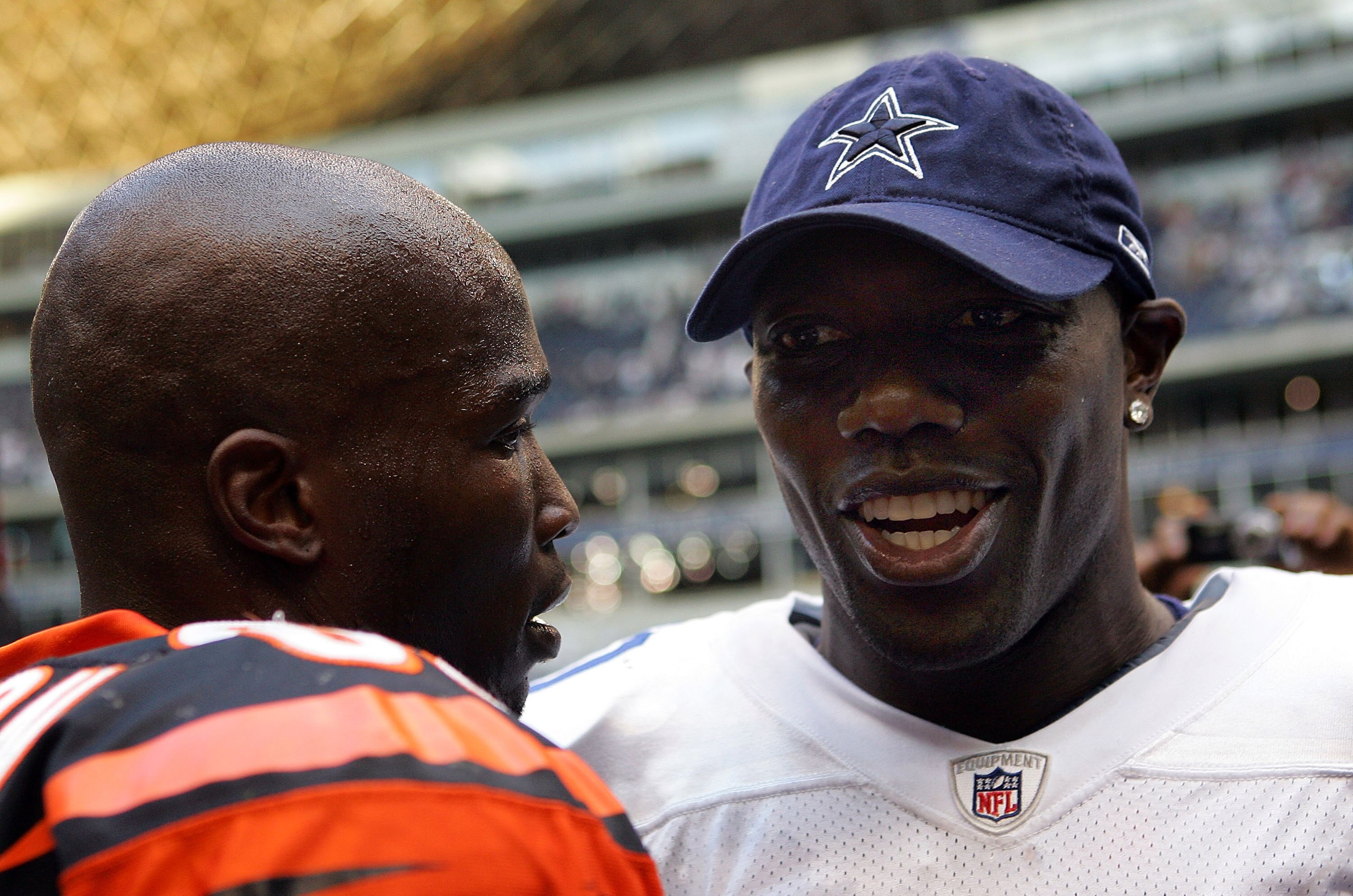 IRVING, TX - OCTOBER 05:  Wide receiver Chad Johnson #85 of the Cincinnati Bengals talks with Terrell Owens #81 of the Dallas Cowboys at Texas Stadium on October 5, 2008 in Irving, Texas. The Cowboys defeated the Bengals 31-24.  (Photo by Ronald Martinez/
