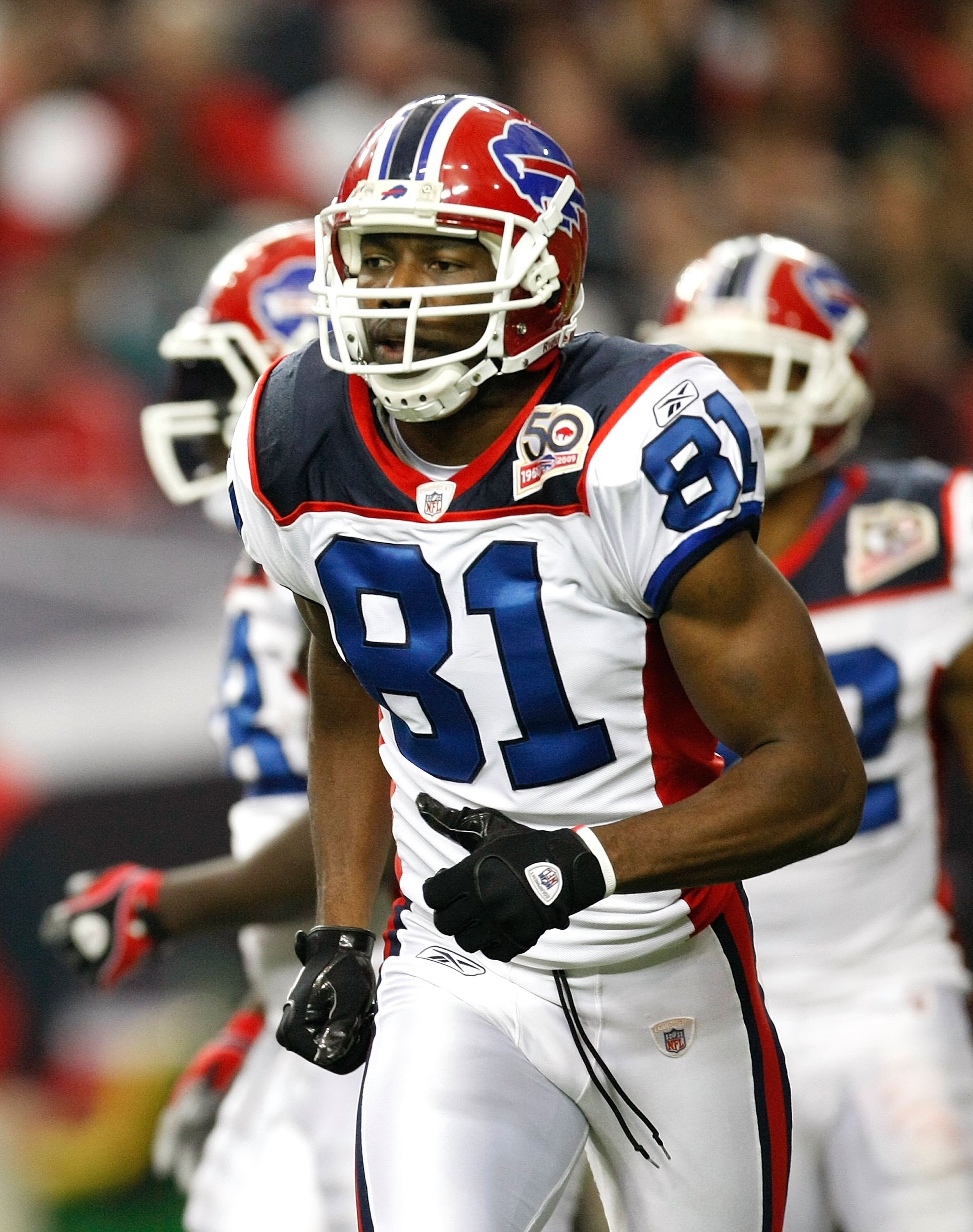 ATLANTA - DECEMBER 27:  Terrell Owens #81 of the Buffalo Bills against the Atlanta Falcons at Georgia Dome on December 27, 2009 in Atlanta, Georgia.  (Photo by Kevin C. Cox/Getty Images)