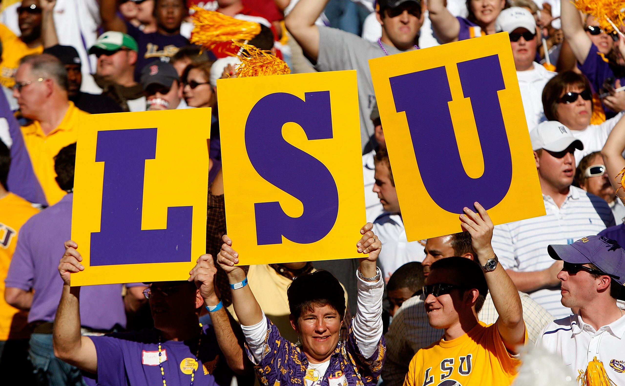 TUSCALOOSA, AL - NOVEMBER 07:  Fans of the Louisiana State University Tigers hold up a sign against the Alabama Crimson Tide at Bryant-Denny Stadium on November 7, 2009 in Tuscaloosa, Alabama.  (Photo by Kevin C. Cox/Getty Images)