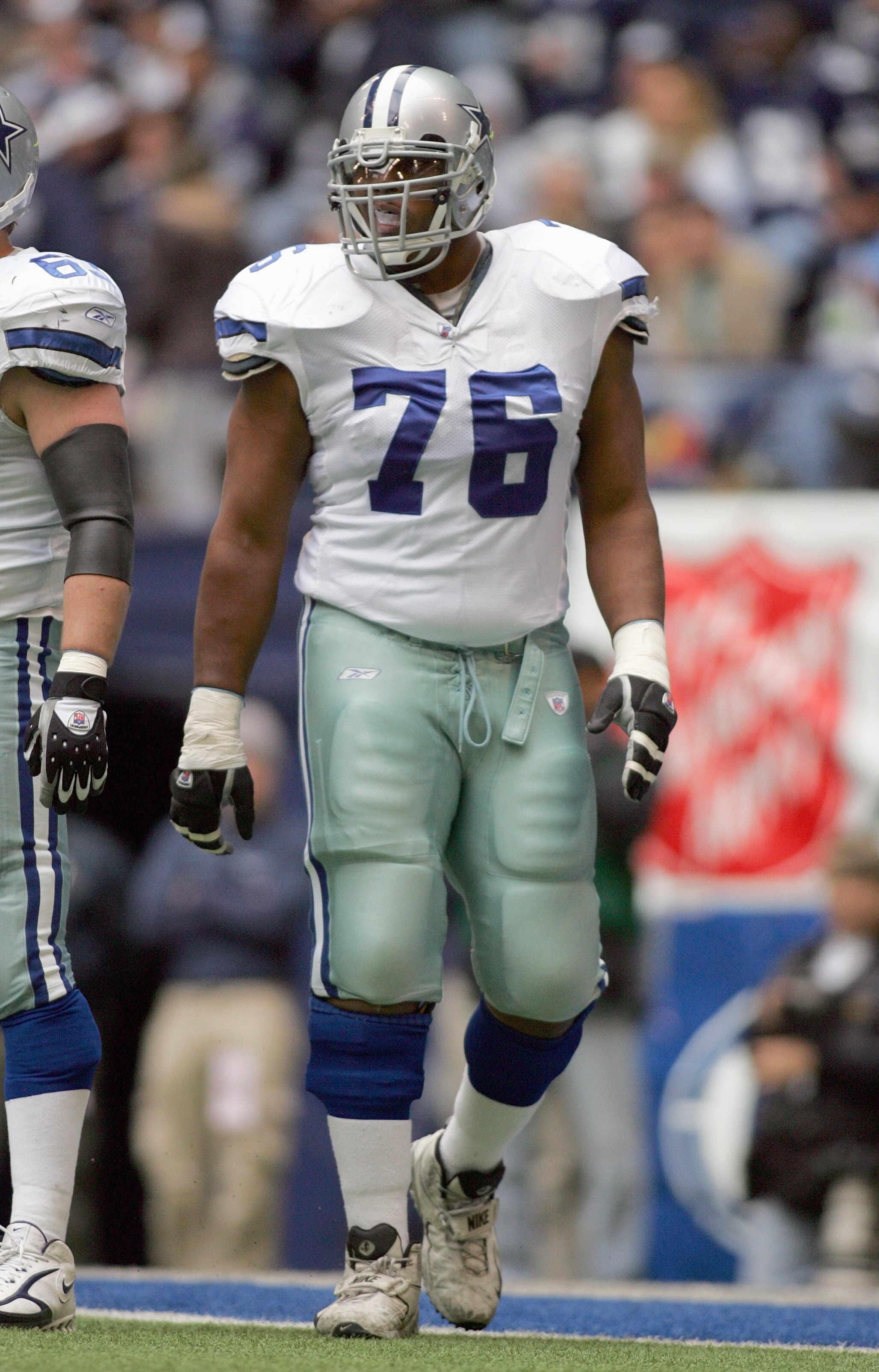 IRVING, TX - DECEMBER 31: Flozell Adams #76 of the Dallas Cowboys walks on the field during the game against the Detroit Lions at Texas Stadium on December 31, 2006 in Irving, Texas. (Photo by Ronald Martinez/Getty Images)