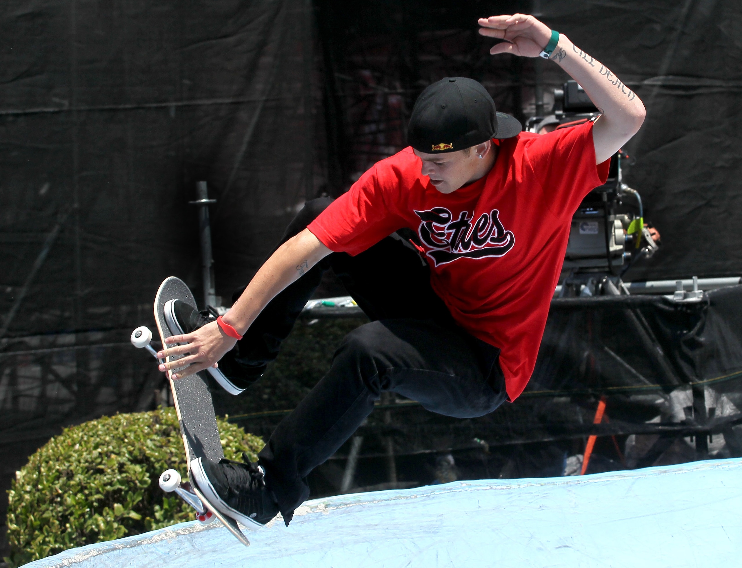 LOS ANGELES - JULY 31: Ryan Scheckler performs during the Skateboard Street Men's Final Final at the Event Deck at LA LIVE during X Games 16 on July 31, 2010 in Los Angeles, California. (Photo be Stephen Dunn/Getty Images) LOS ANGELES - JULY 31: Ryan Scheckler performs during the Skateboard Street Men's Final Final at the Event Deck at LA LIVE during X Games 16 on July 31, 2010 in Los Angeles, California. (Photo be Stephen Dunn/Getty Images)