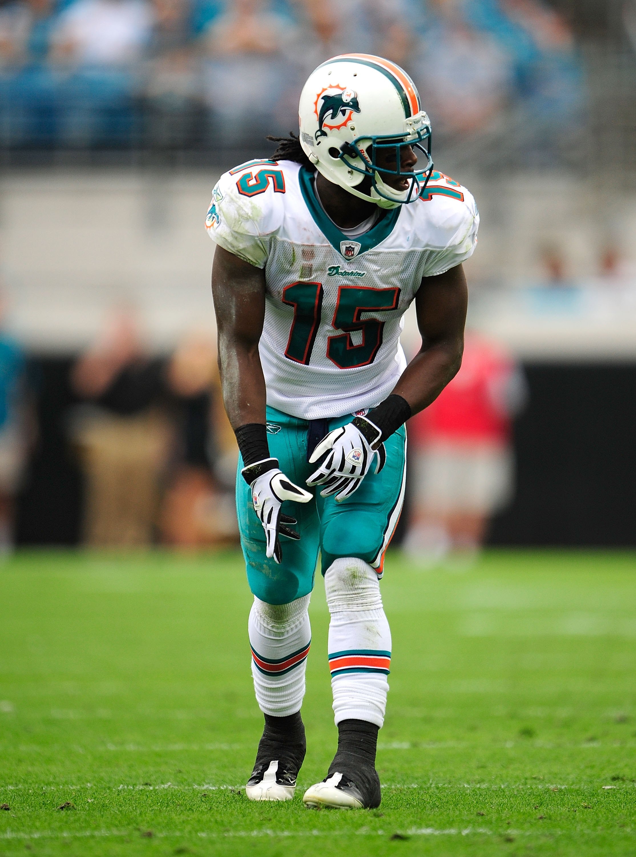 JACKSONVILLE, FL - DECEMBER 13:  Davonne Bess #15 of the Miami Dolphins lines up during the game against the Jacksonville Jaguars at Jacksonville Municipal Stadium on December 13, 2009 in Jacksonville, Florida.  (Photo by Sam Greenwood/Getty Images)