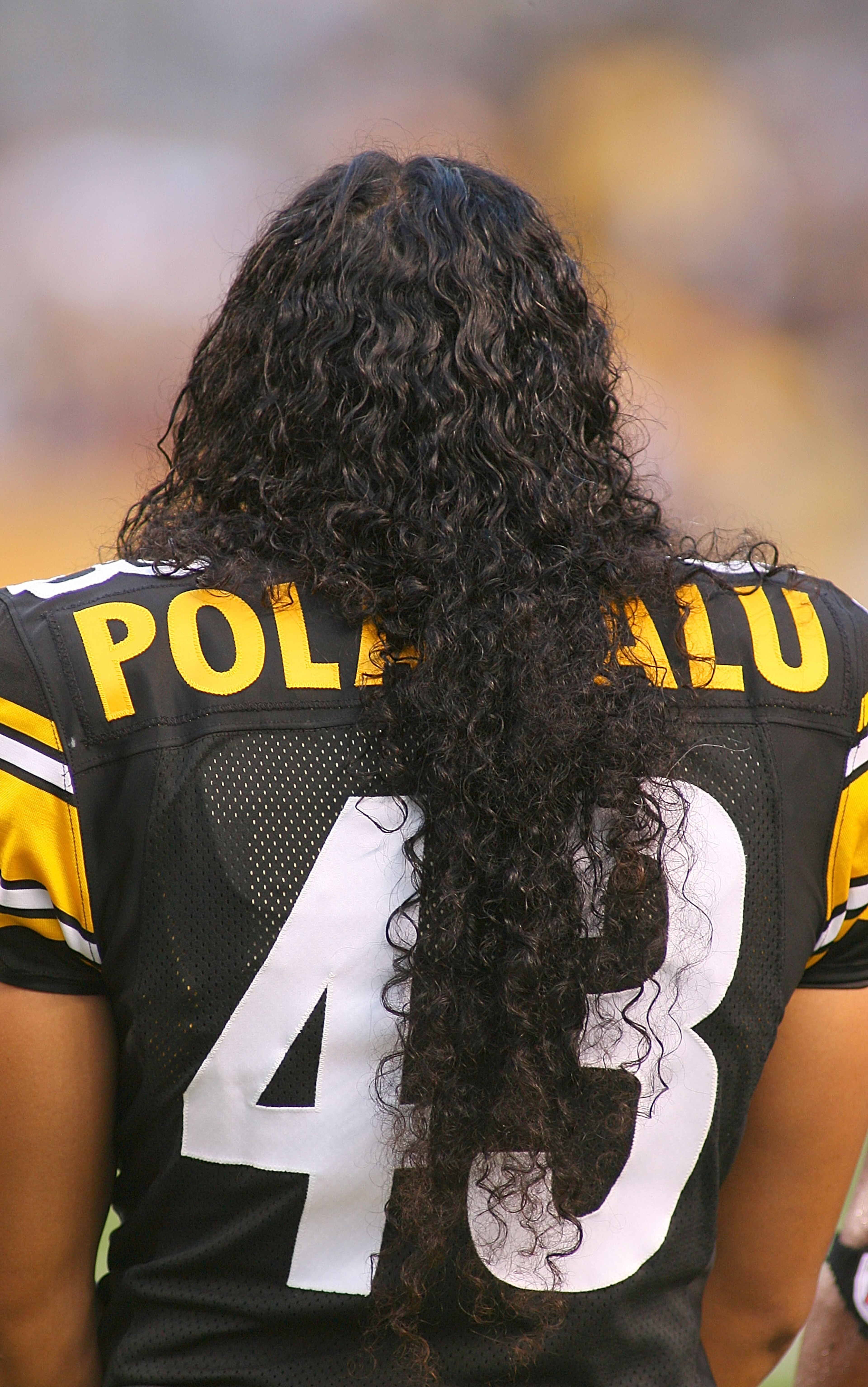 PITTSBURGH - AUGUST 13: Troy Polamalu #43 of the Pittsburgh Steelers stands during the National Anthem prior to a preseason NFL game against the Arizona Cardinals on August 13, 2009 at Heinz Field in Pittsburgh, Pennsylvania. (Photo by Rick Stewart/Gett PITTSBURGH - AUGUST 13: Troy Polamalu #43 of the Pittsburgh Steelers stands during the National Anthem prior to a preseason NFL game against the Arizona Cardinals on August 13, 2009 at Heinz Field in Pittsburgh, Pennsylvania. (Photo by Rick Stewart/Gett