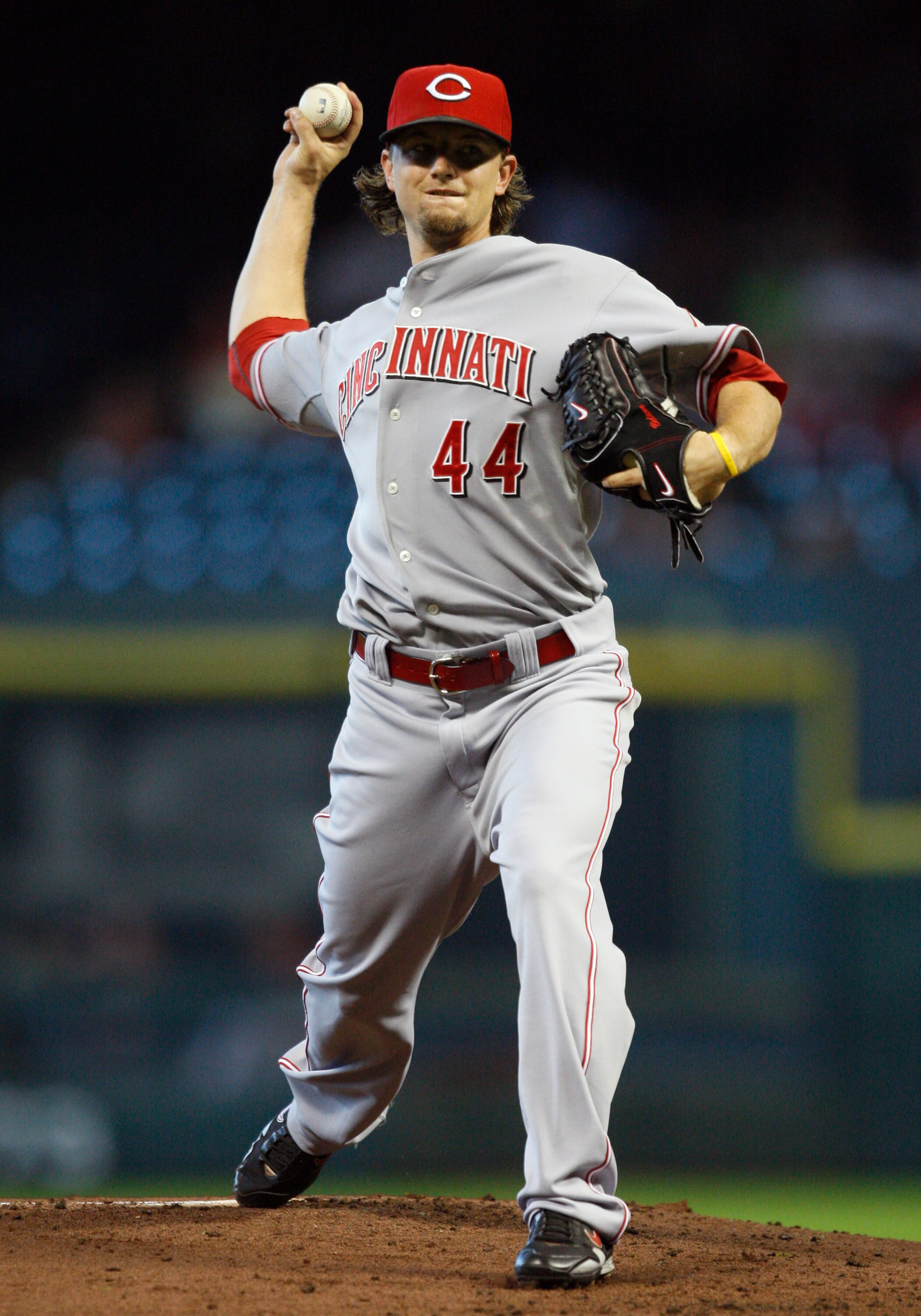 HOUSTON - JULY 25:  Pitcher Mike Leake #44 of the Cincinnati Reds throws against the Houston Astros at Minute Maid Park on July 25, 2010 in Houston, Texas.  (Photo by Bob Levey/Getty Images)
