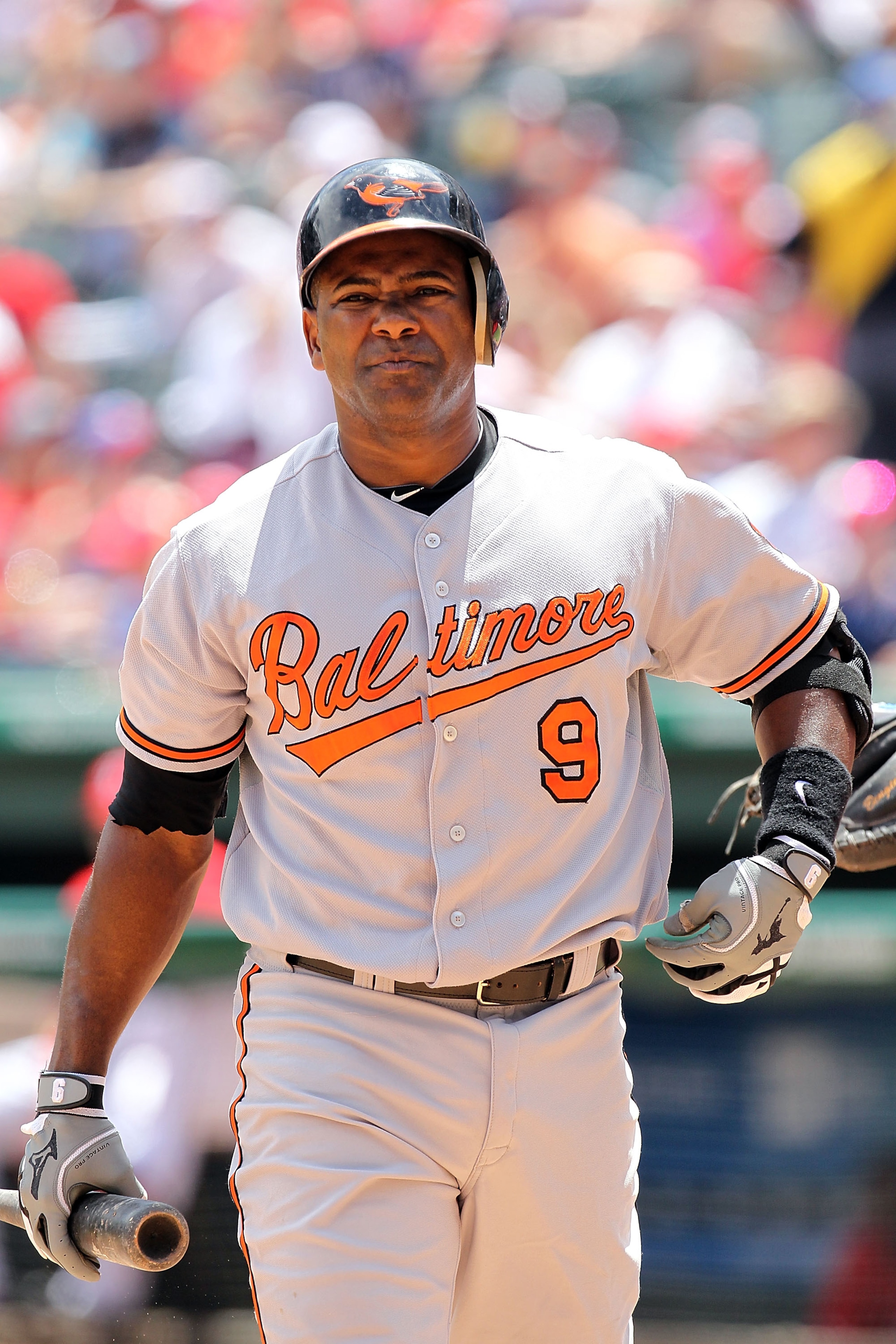 ARLINGTON, TX - JULY 11: Miguel Tejada #9 of the Baltimore Orioles on July 11, 2010 at Rangers Ballpark in Arlington, Texas. (Photo by Ronald Martinez/Getty Images) ARLINGTON, TX - JULY 11: Miguel Tejada #9 of the Baltimore Orioles on July 11, 2010 at Rangers Ballpark in Arlington, Texas. (Photo by Ronald Martinez/Getty Images)