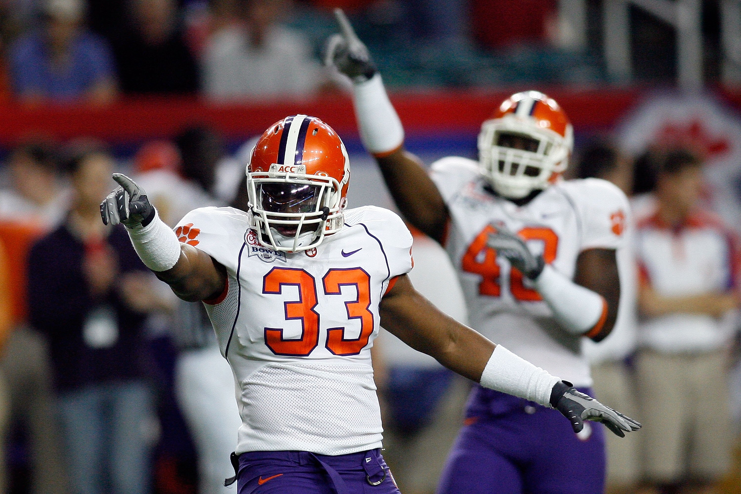 ATLANTA - DECEMBER 31:  Kavell Conner #33 of the Clemson Univeristy Tigers celebrates after a touchdown against the Auburn University Tigers during the Chic-Fil-A Bowl on December 31, 2007 at the Georgia Dome in Atlanta, Georgia.  (Photo by Chris Graythen