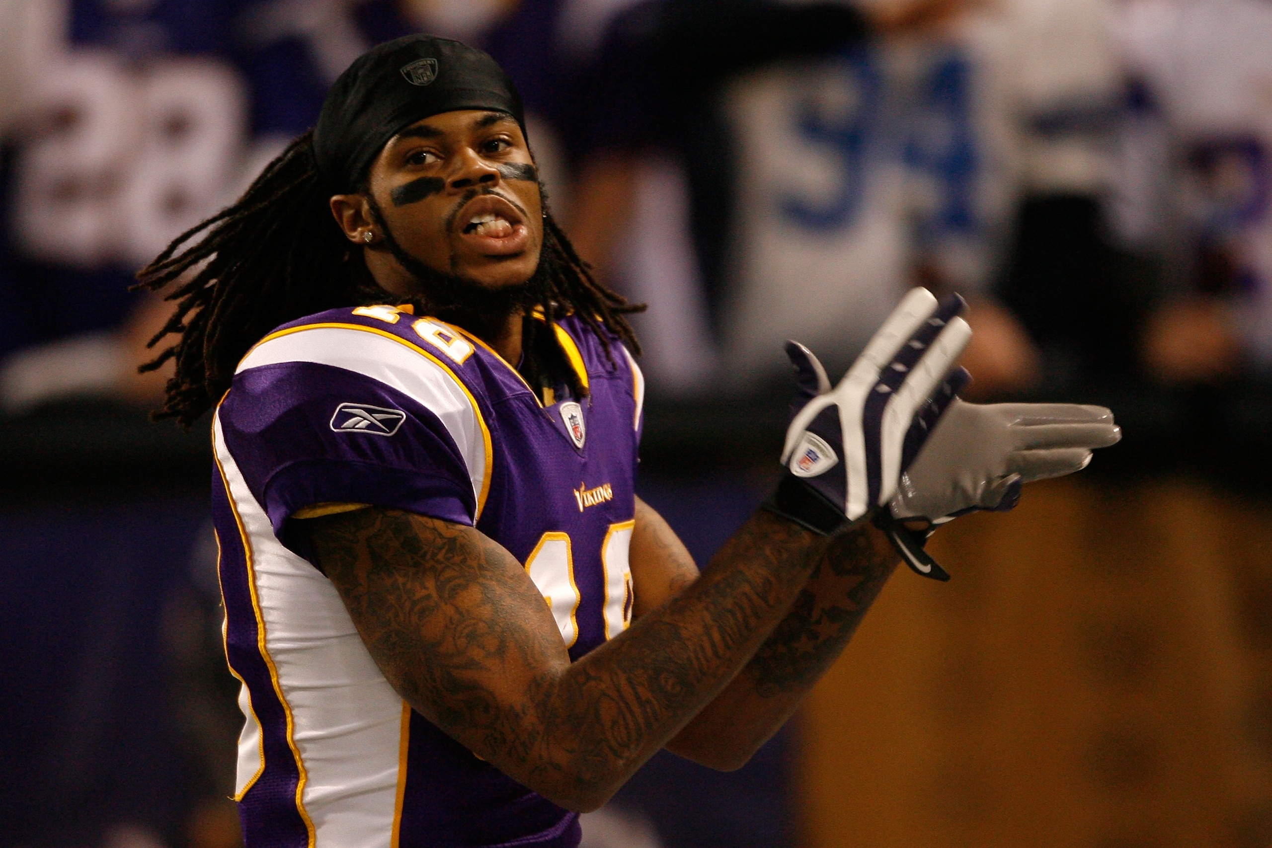 MINNEAPOLIS - JANUARY 17: Wide receiver Sidney Rice #18 of the Minnesota Vikings celebrates while playing against the Dallas Cowboys during the first half of the NFC Divisional Playoff Game at Hubert H. Humphrey Metrodome on January 17, 2010 in Minneapol MINNEAPOLIS - JANUARY 17: Wide receiver Sidney Rice #18 of the Minnesota Vikings celebrates while playing against the Dallas Cowboys during the first half of the NFC Divisional Playoff Game at Hubert H. Humphrey Metrodome on January 17, 2010 in Minneapol