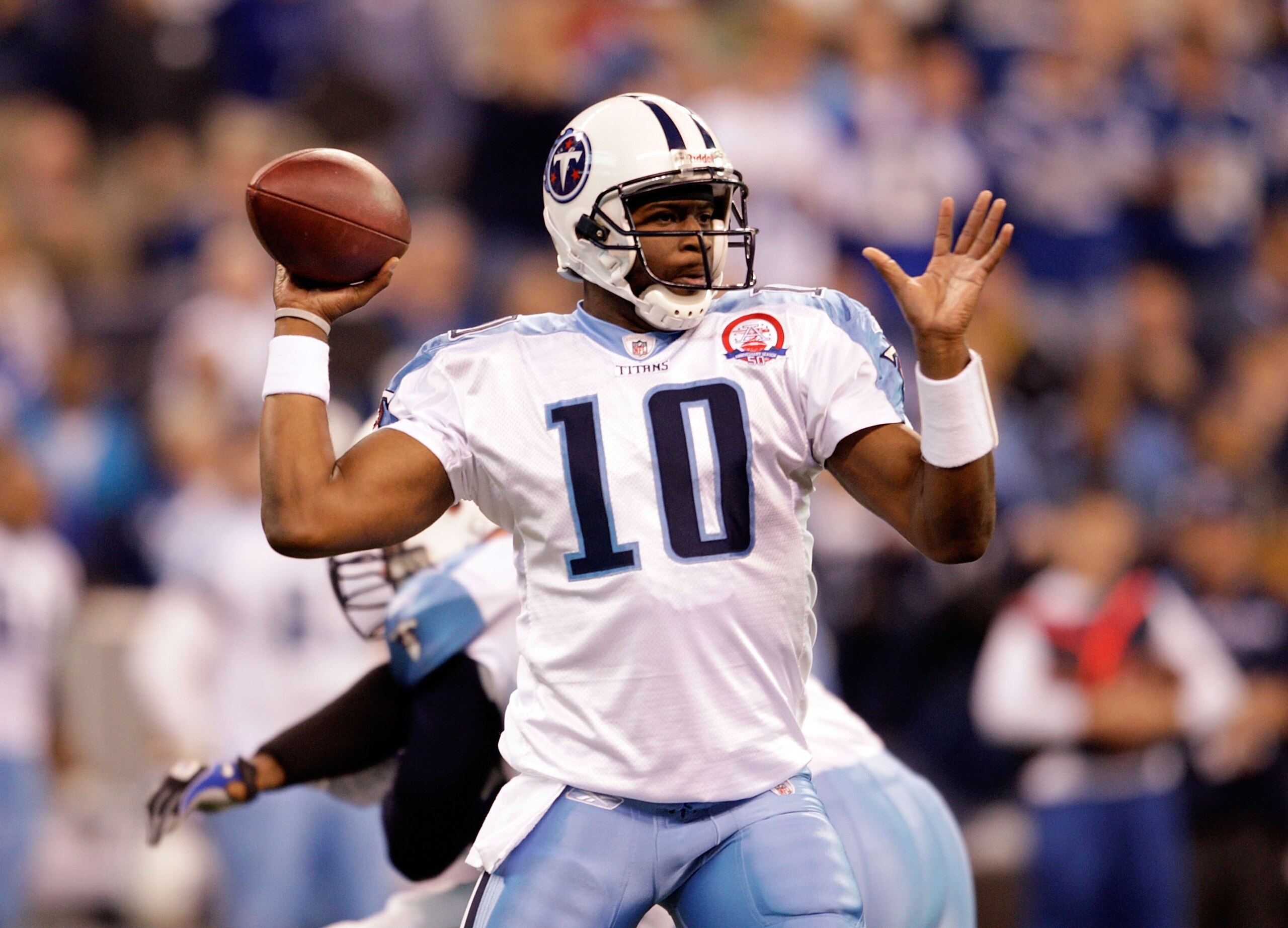 INDIANAPOLIS - DECEMBER 06:  Vince Young #10 of  the Tennessee Titans throws the ball during the NFL game against the Indianapolis Colts at Lucas Oil Stadium on December 6, 2009 in Indianapolis, Indiana.  (Photo by Andy Lyons/Getty Images)