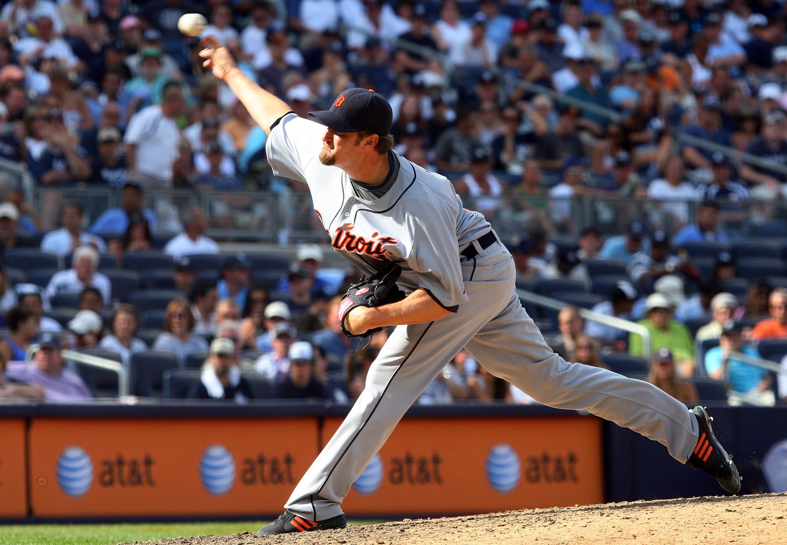 NEW YORK - JULY 19:  Brandon Lyon #37 of the Detroit Tigers pitches against the New York Yankees on July 19, 2009 at Yankee Stadium in the Bronx borough of New York City.  (Photo by Jim McIsaac/Getty Images)