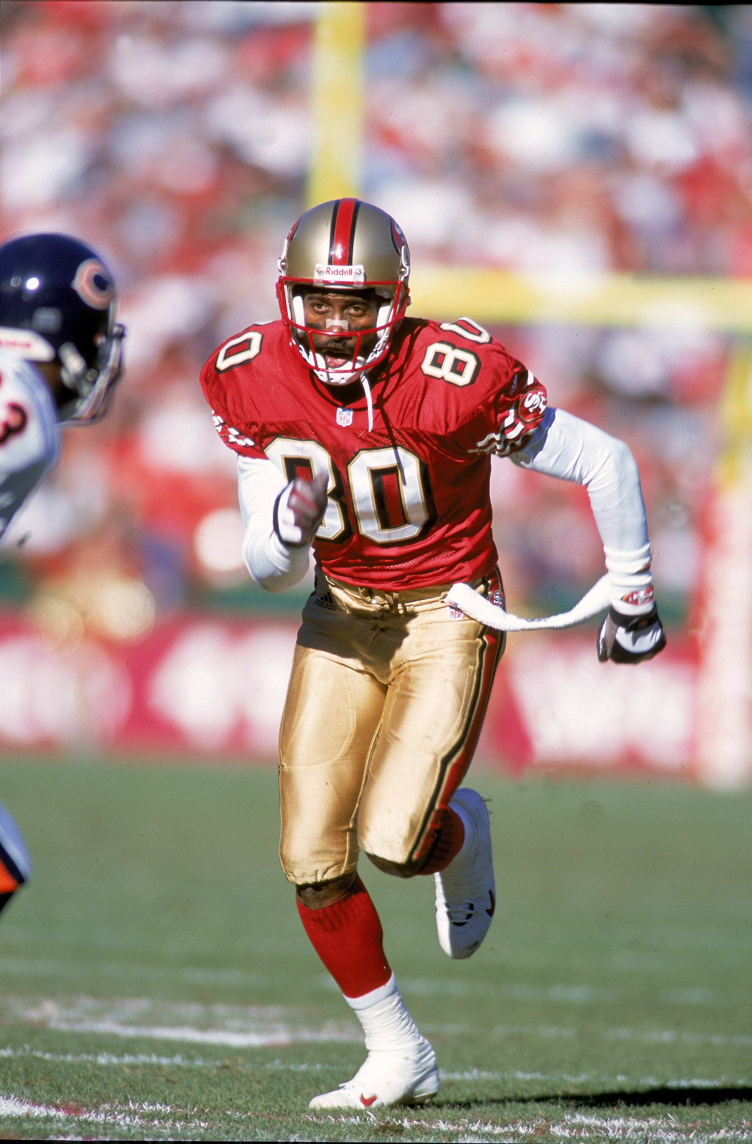 17 Dec 2000:  Jerry Rice #80 of the San Francisco 49ers runs into position during the game against the Chicago Bears at the 3Com Park in San Francisco, California. The 49ers defeated the Bears 17-0.Mandatory Credit: Jed Jacobsohn  /Allsport