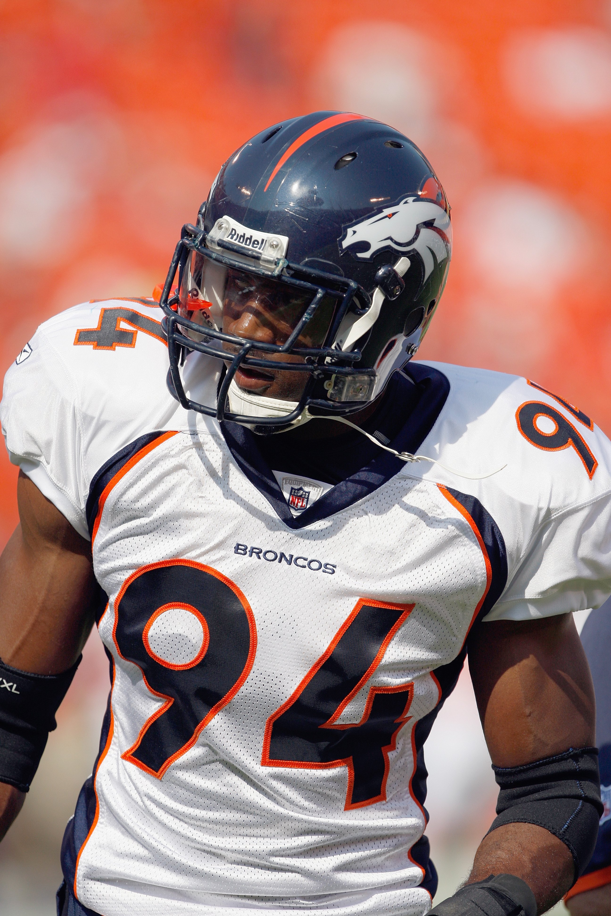 KANSAS CITY - SEPTEMBER 28: Jarvis Moss #94 of the Denver Broncos moves on the field before the game against the Kansas City Chiefs on September 28, 2008 at Arrowhead Stadium in Kansas City, Missouri. The Chiefs defeated the Broncos 33-19.  (Photo by: Jam