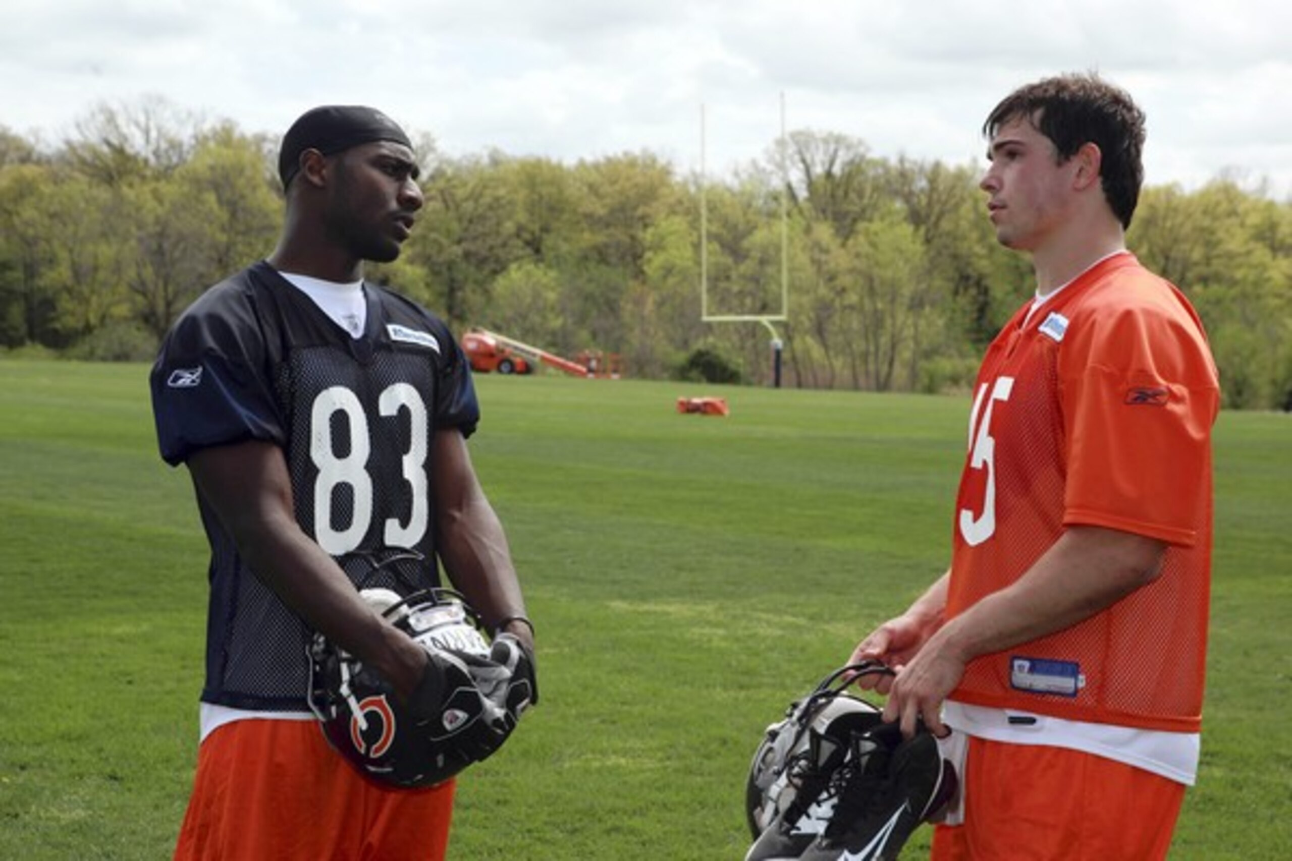 Freddie Barnes (Left)