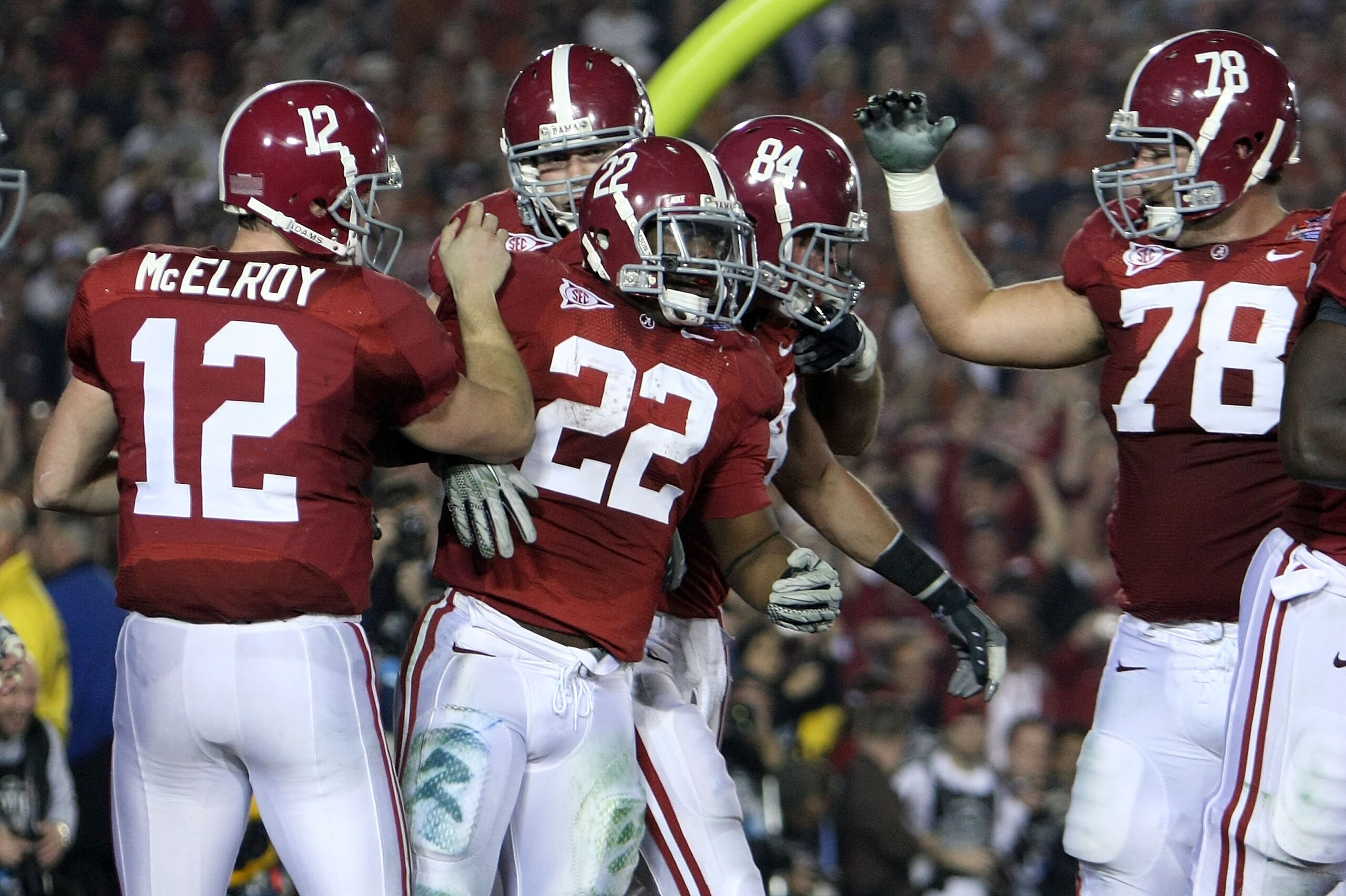 PASADENA, CA - JANUARY 07: Running back Mark Ingram #22 of the Alabama Crimson Tide celebrates a touchdown against the Texas Longhorns with his teammates in the second quarter of the Citi BCS National Championship game at the Rose Bowl on January 7, 2010 PASADENA, CA - JANUARY 07: Running back Mark Ingram #22 of the Alabama Crimson Tide celebrates a touchdown against the Texas Longhorns with his teammates in the second quarter of the Citi BCS National Championship game at the Rose Bowl on January 7, 2010