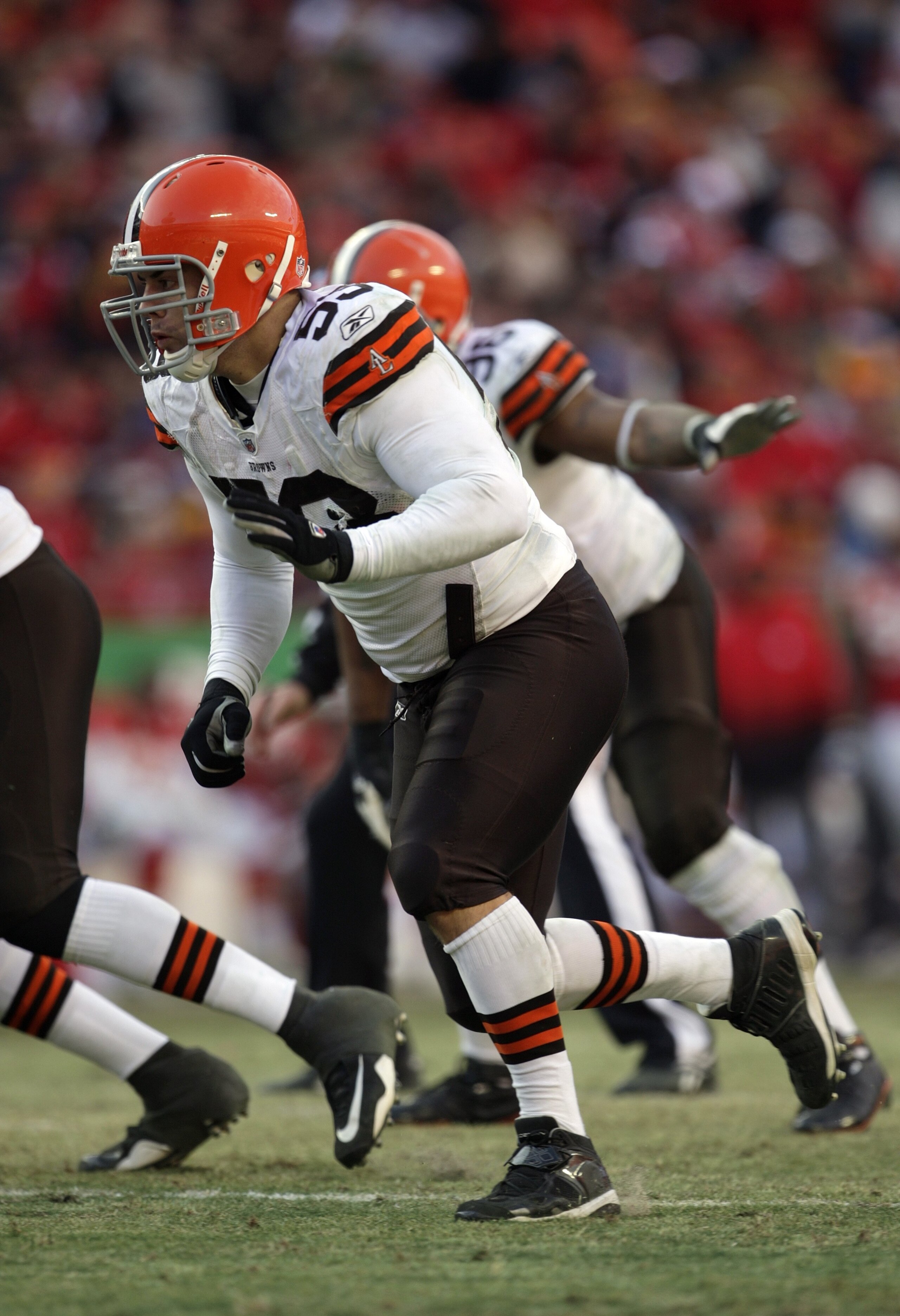 KANSAS CITY, MO - DECEMBER 20:  Matt Roth #53 of the Cleveland Browns plays his defensive position during their NFL game against the Kansas City Chiefs on December 20, 2009 at Arrowhead Stadium in Kansas City, Missouri. The Browns defeated the Chiefs 41-3