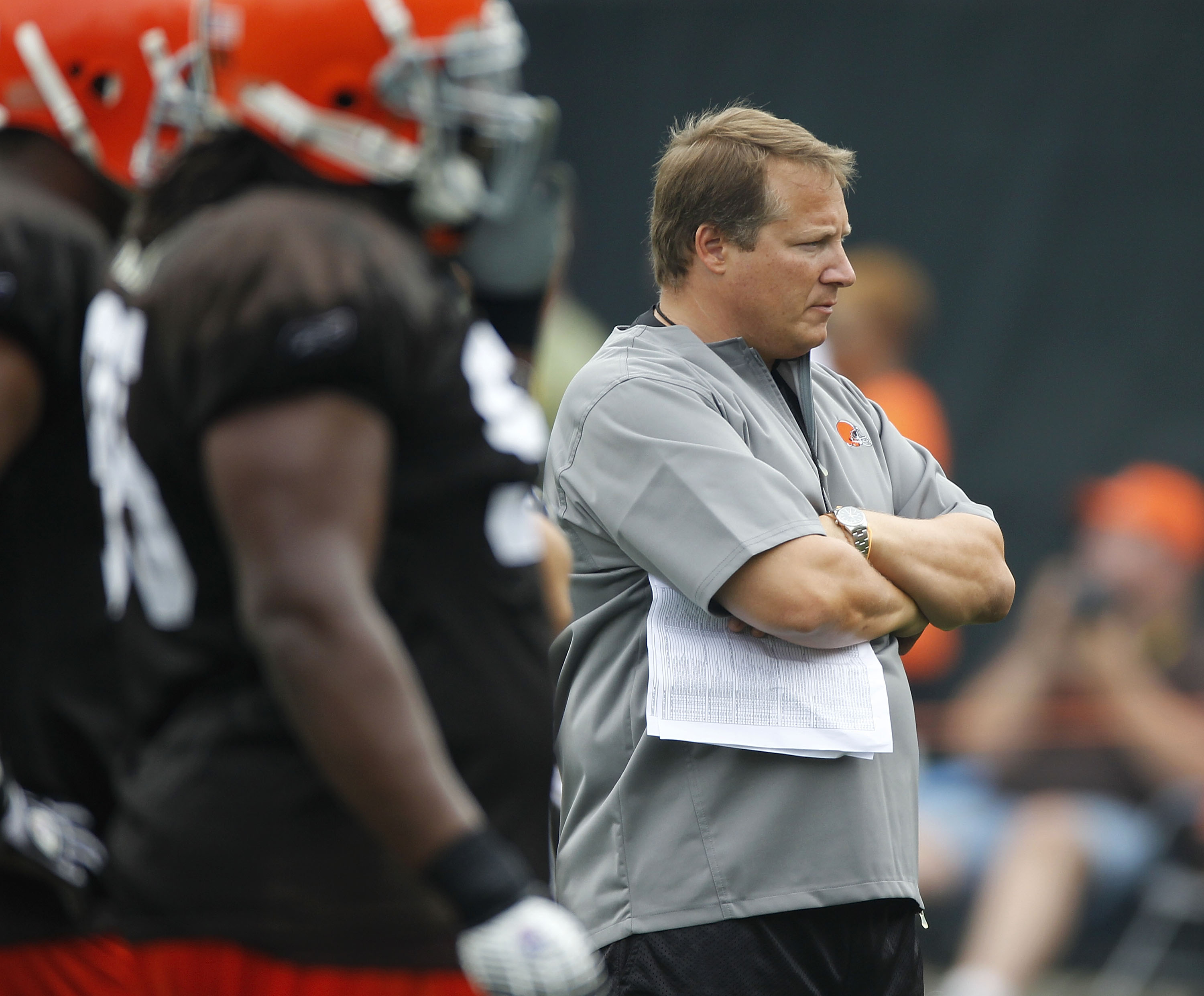 BEREA, OH - AUGUST 04:  Head coach Eric Mangini of the Cleveland Browns looks on during training camp at the Cleveland Browns Training and Administrative Complex on August 4, 2010 in Berea, Ohio.  (Photo by Gregory Shamus/Getty Images)