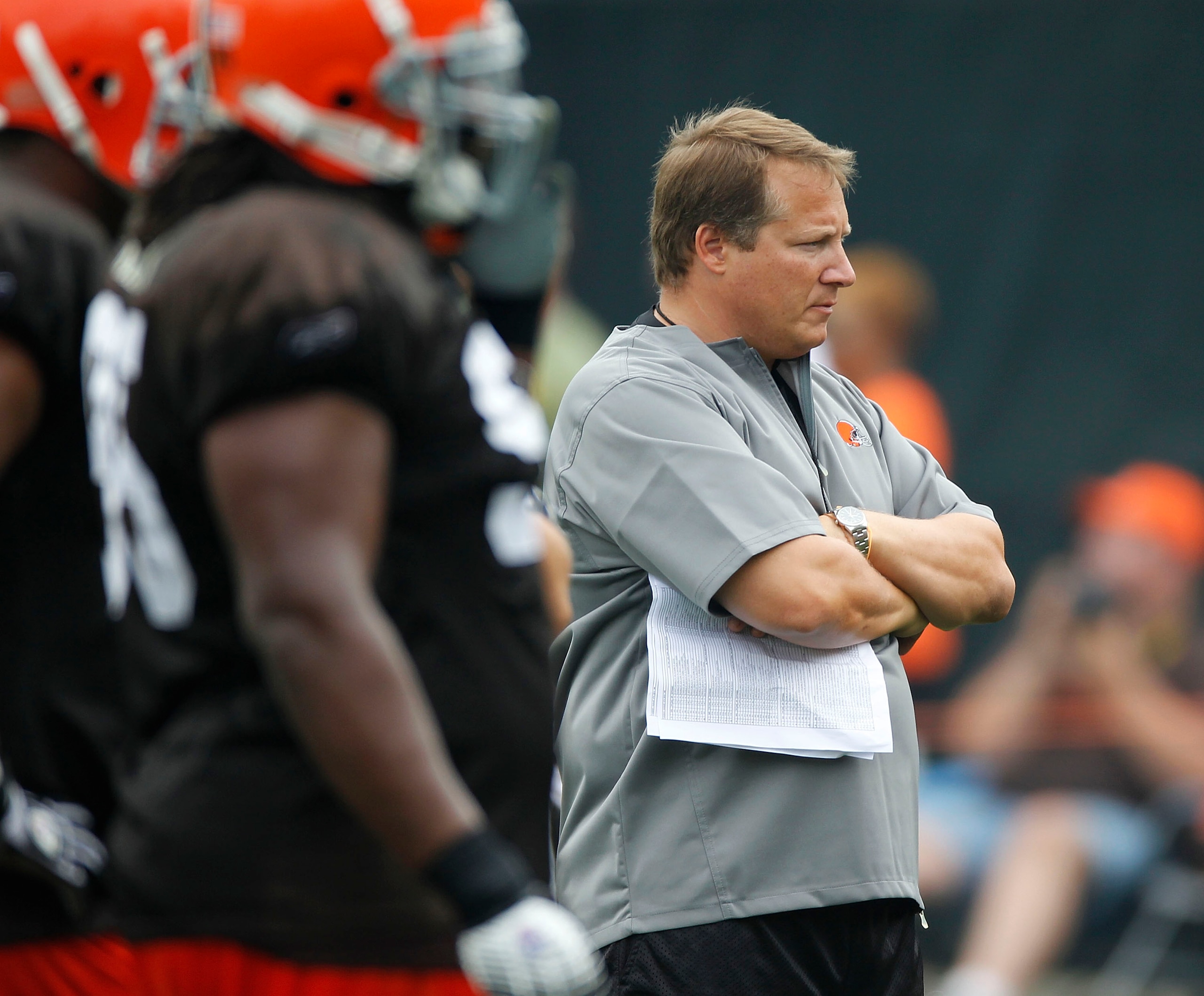 BEREA, OH - AUGUST 04: Head coach Eric Mangini of the Cleveland Browns looks on during training camp at the Cleveland Browns Training and Administrative Complex on August 4, 2010 in Berea, Ohio. (Photo by Gregory Shamus/Getty Images) BEREA, OH - AUGUST 04: Head coach Eric Mangini of the Cleveland Browns looks on during training camp at the Cleveland Browns Training and Administrative Complex on August 4, 2010 in Berea, Ohio. (Photo by Gregory Shamus/Getty Images)