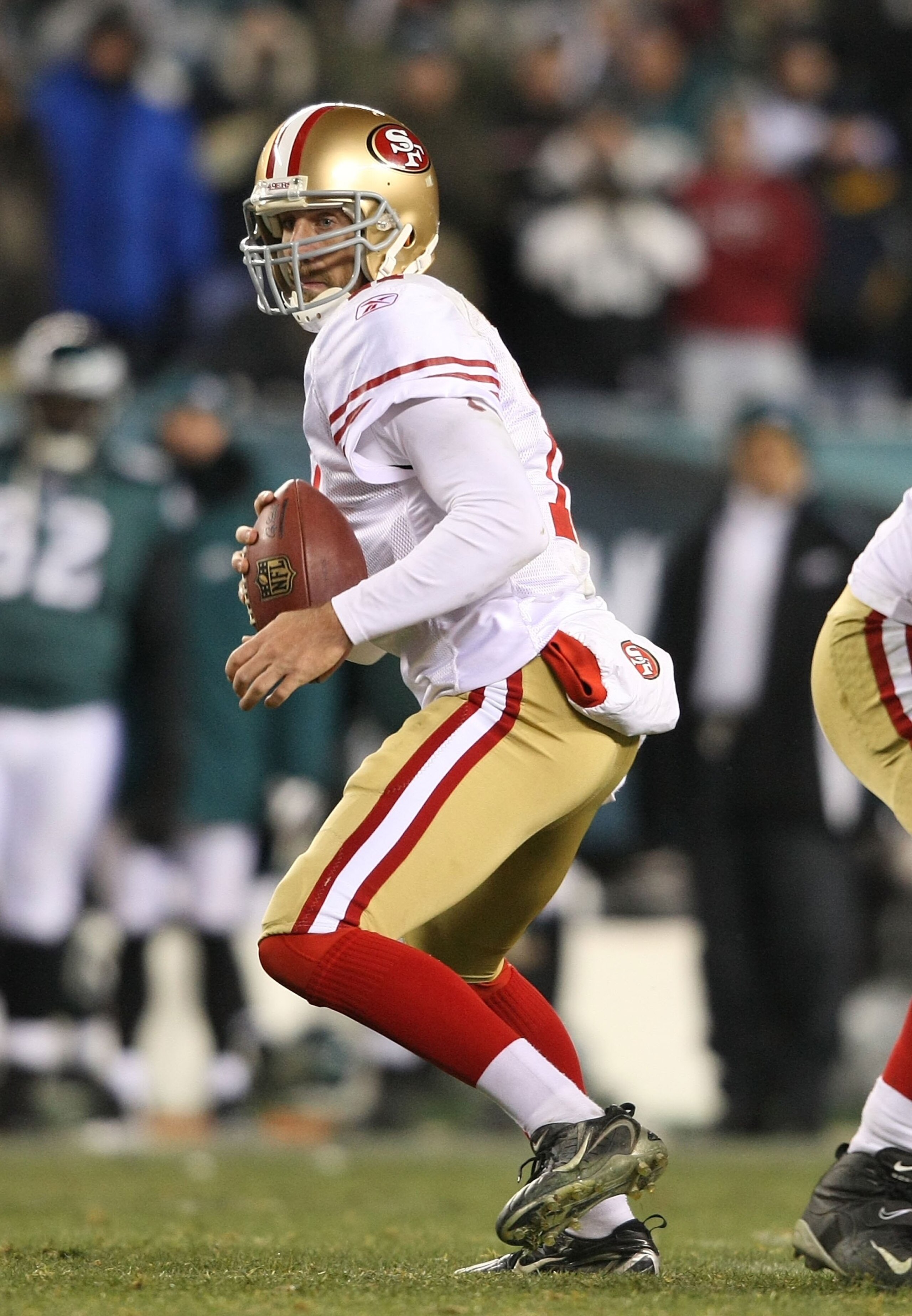 PHILADELPHIA - DECEMBER 20: Alex Smith #11 of the San Francisco 49ers drops back to pass against the Philadelphia Eagles at Lincoln Financial Field on December 20, 2009 in Philadelphia, Pennsylvania. (Photo by Nick Laham/Getty Images) PHILADELPHIA - DECEMBER 20: Alex Smith #11 of the San Francisco 49ers drops back to pass against the Philadelphia Eagles at Lincoln Financial Field on December 20, 2009 in Philadelphia, Pennsylvania. (Photo by Nick Laham/Getty Images)