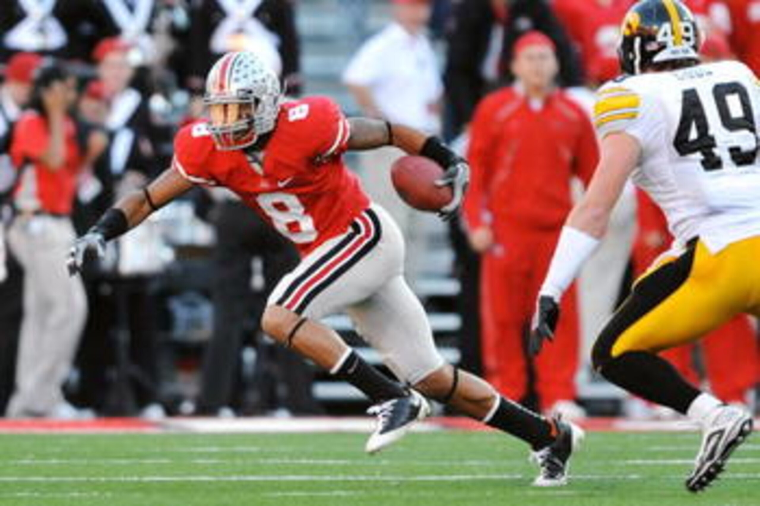 Posey running away from the Iowa defense